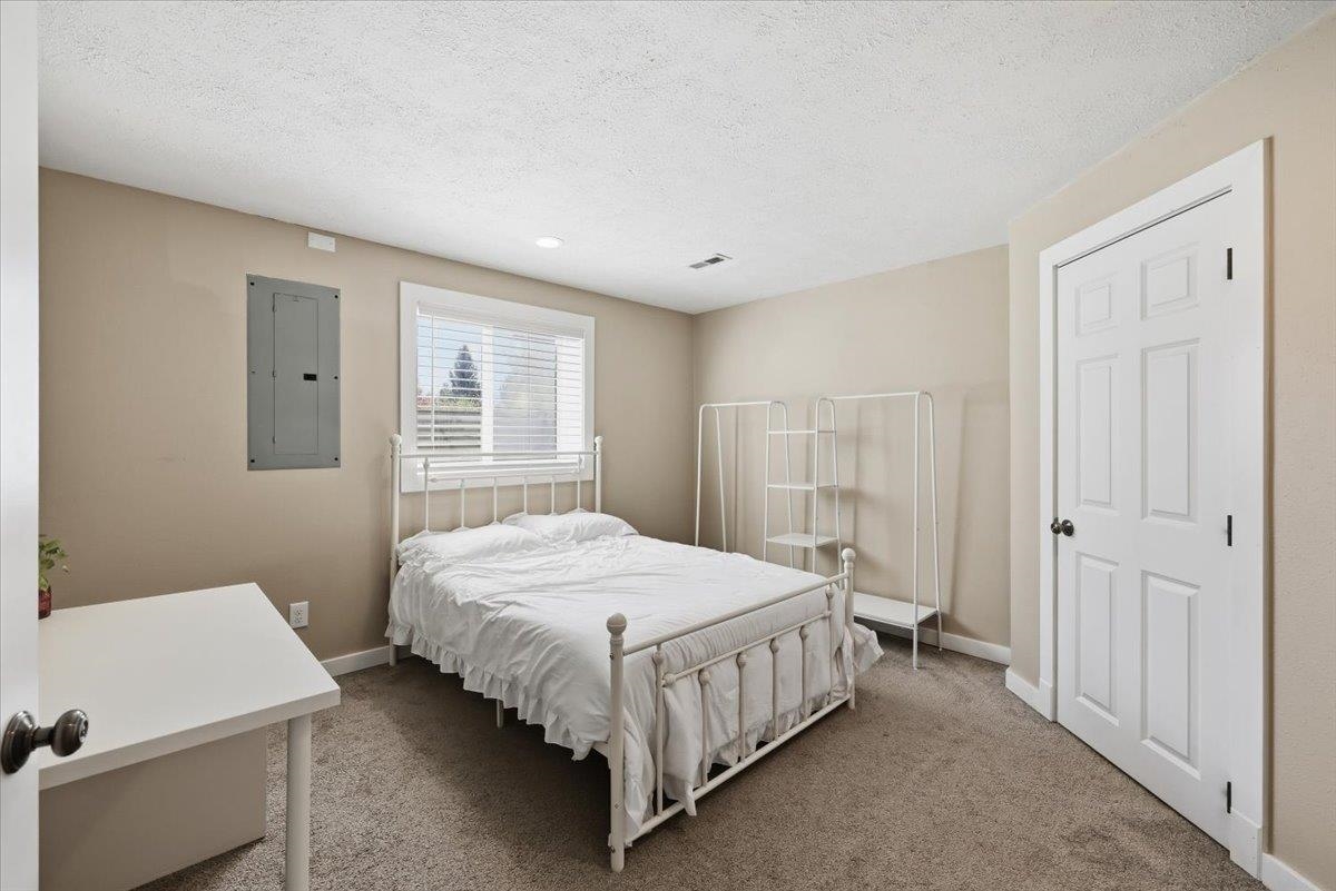 2221 S Steen Rd - Photo 21