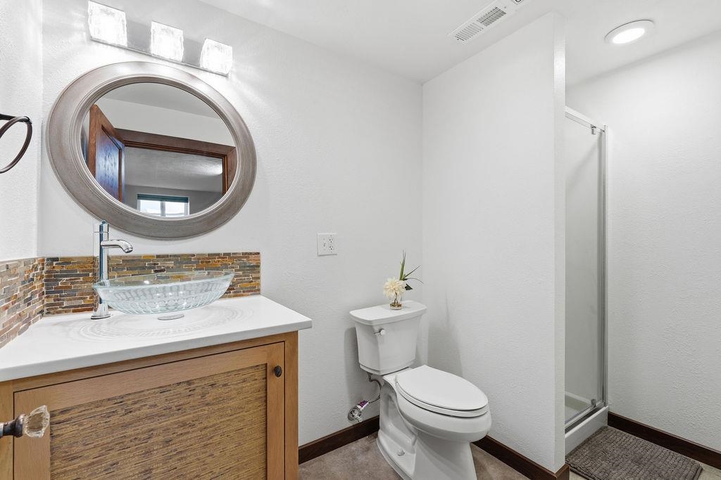 13804 E 16th Ave - Photo 25