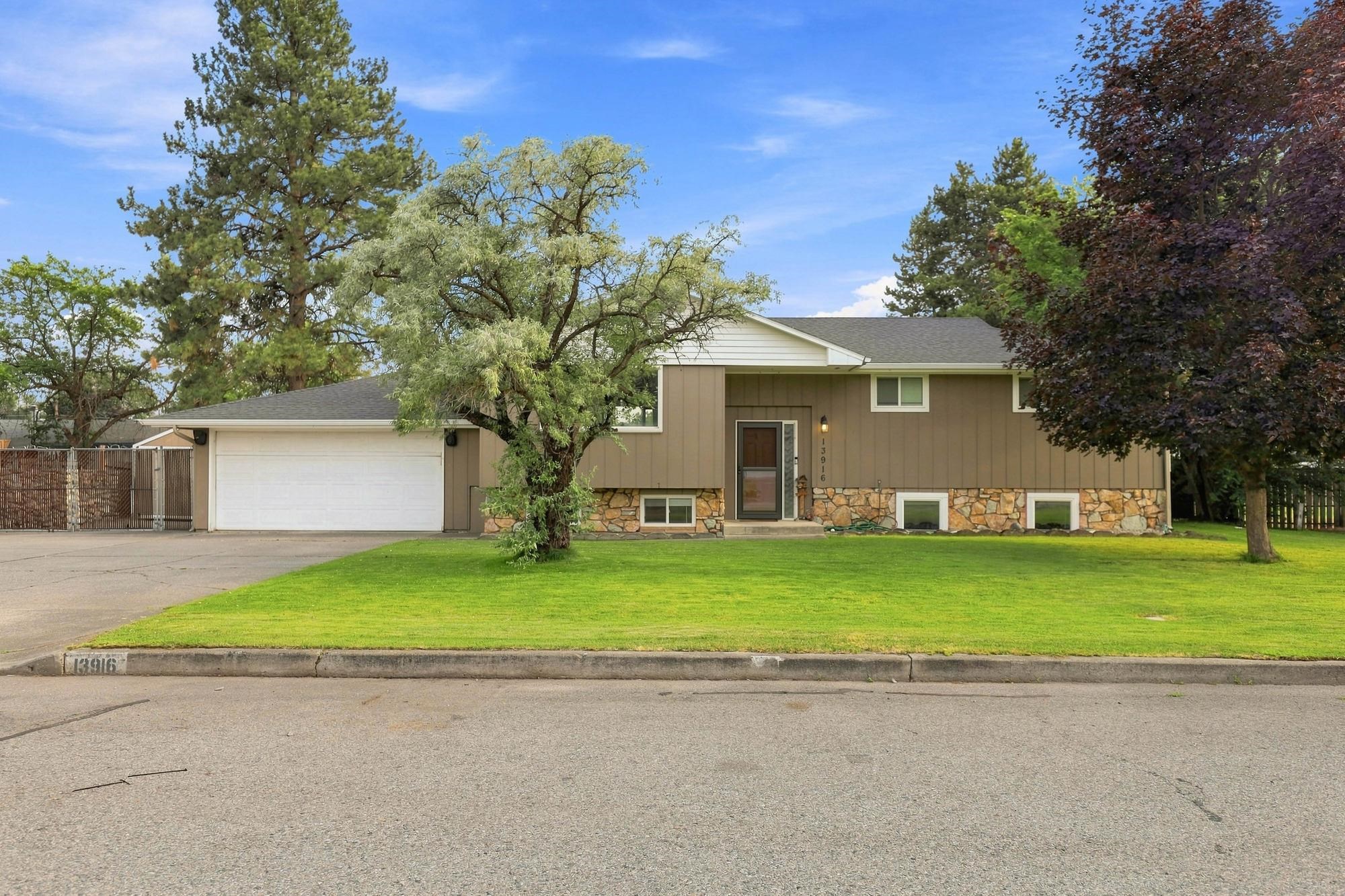 13916 E Mallon Ave - Photo 35