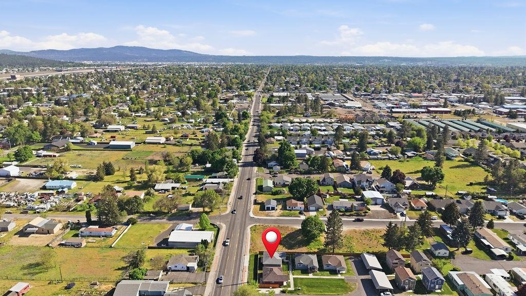 7125 N Crestline St - Photo 32