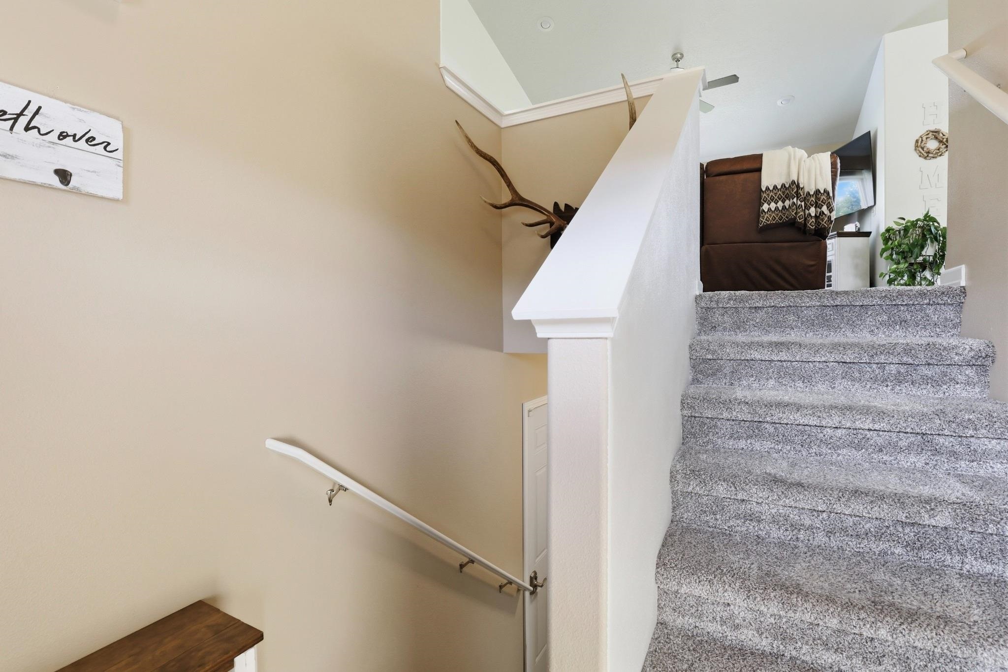 1027 S Virgil Ct - Photo 8