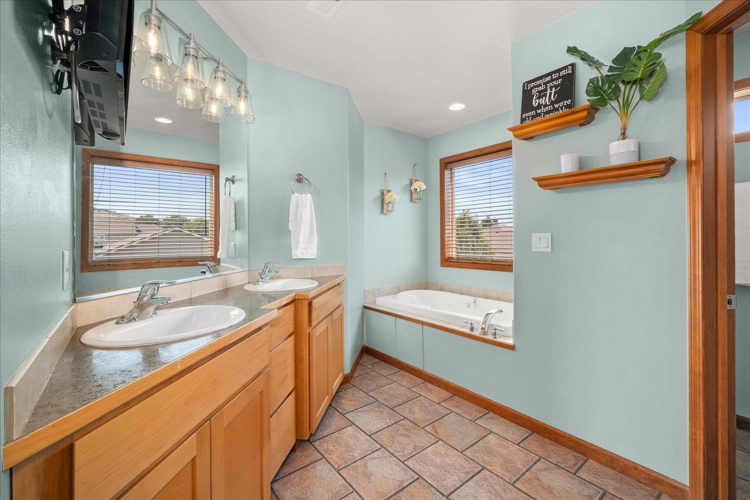 19217 E 7TH Ave - Photo 21