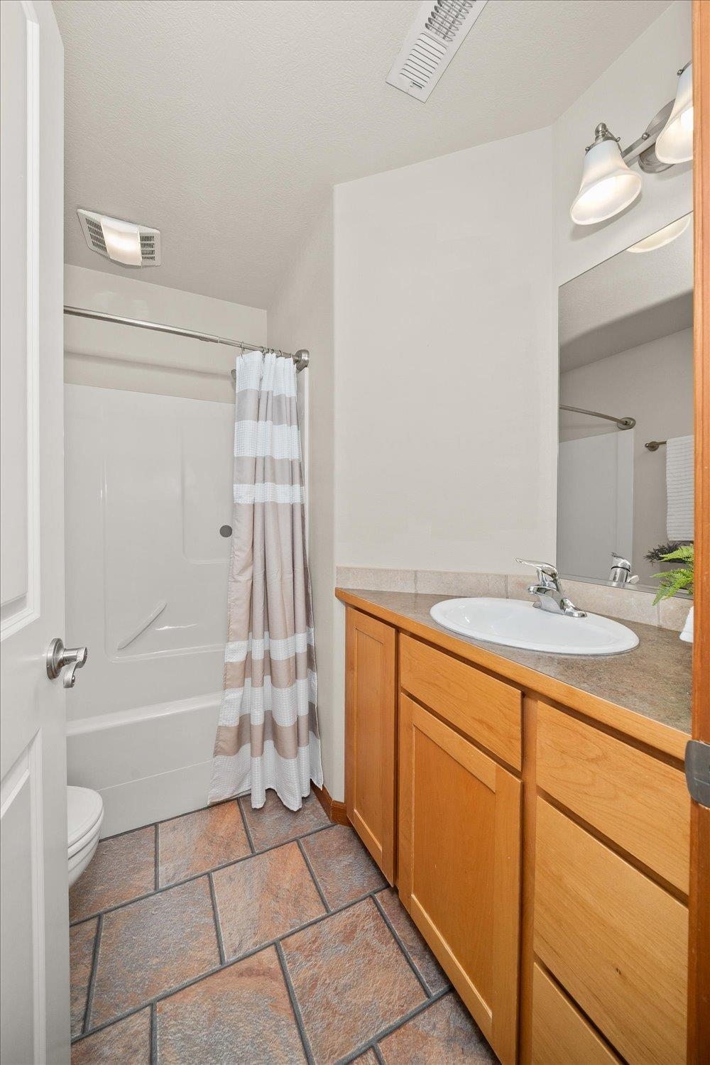19217 E 7TH Ave - Photo 26