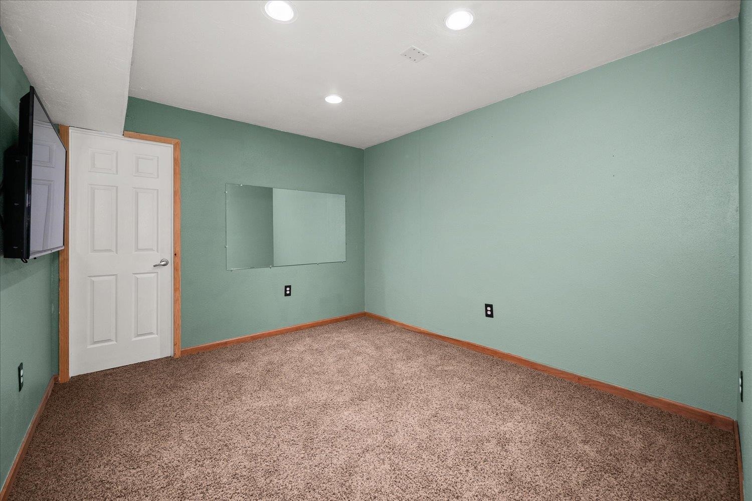 19217 E 7TH Ave - Photo 30