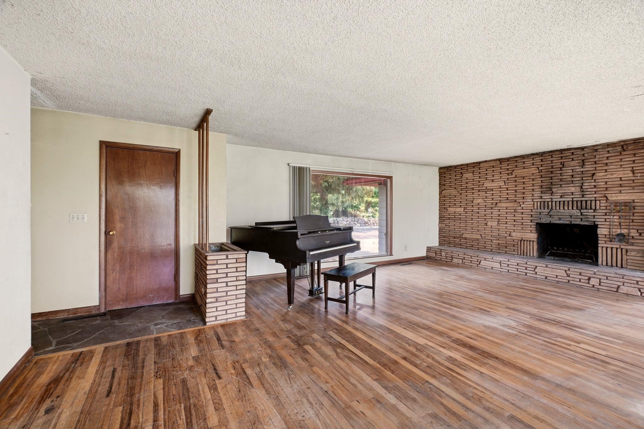 4015 E 17th Ave - Photo 4