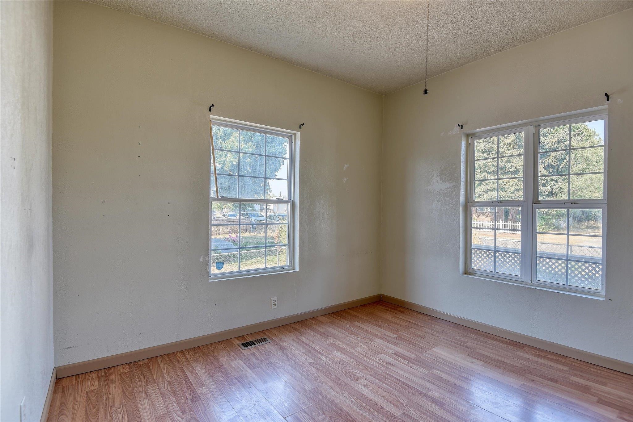 5407 N REGAL Ave - Photo 9