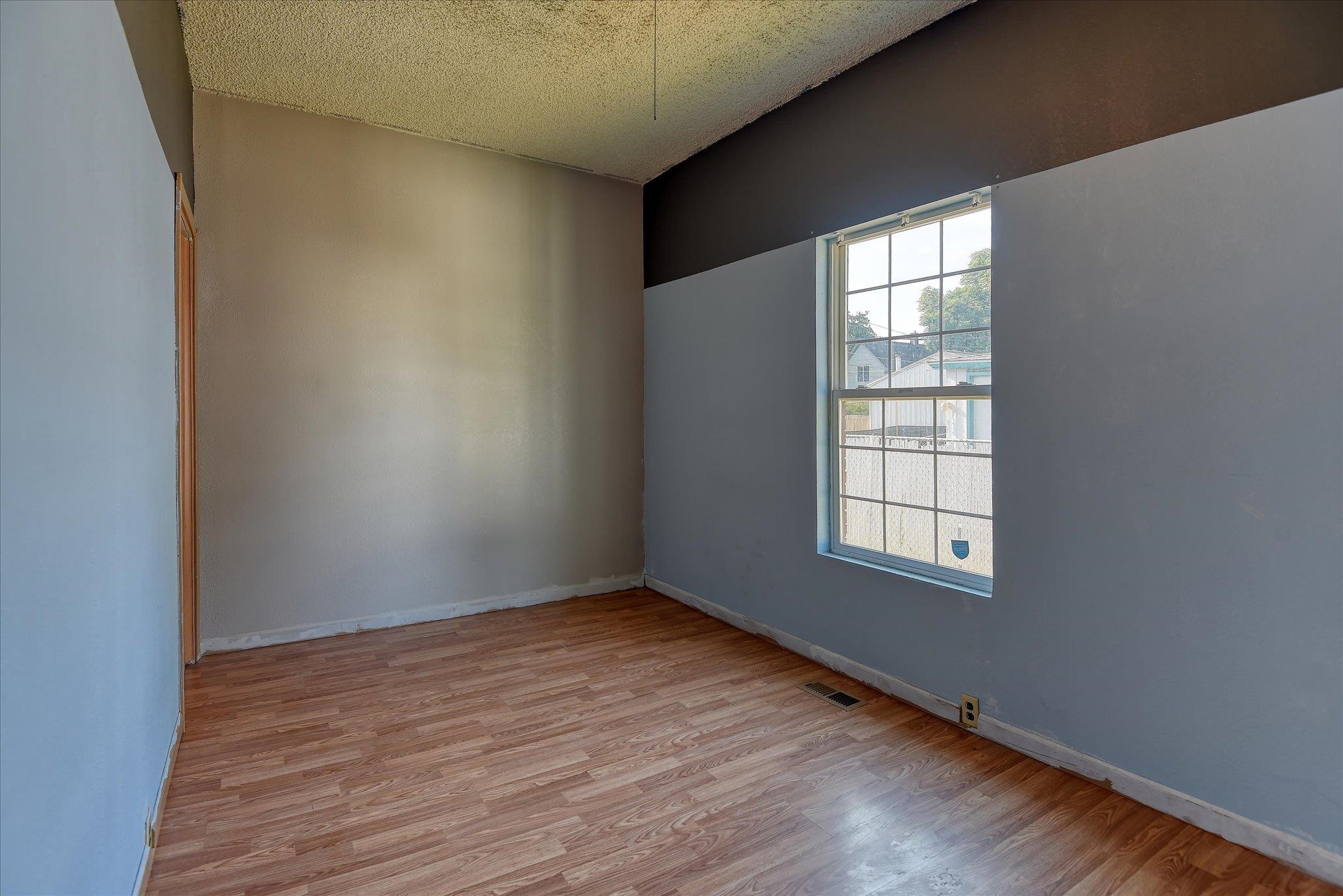 5407 N REGAL Ave - Photo 10