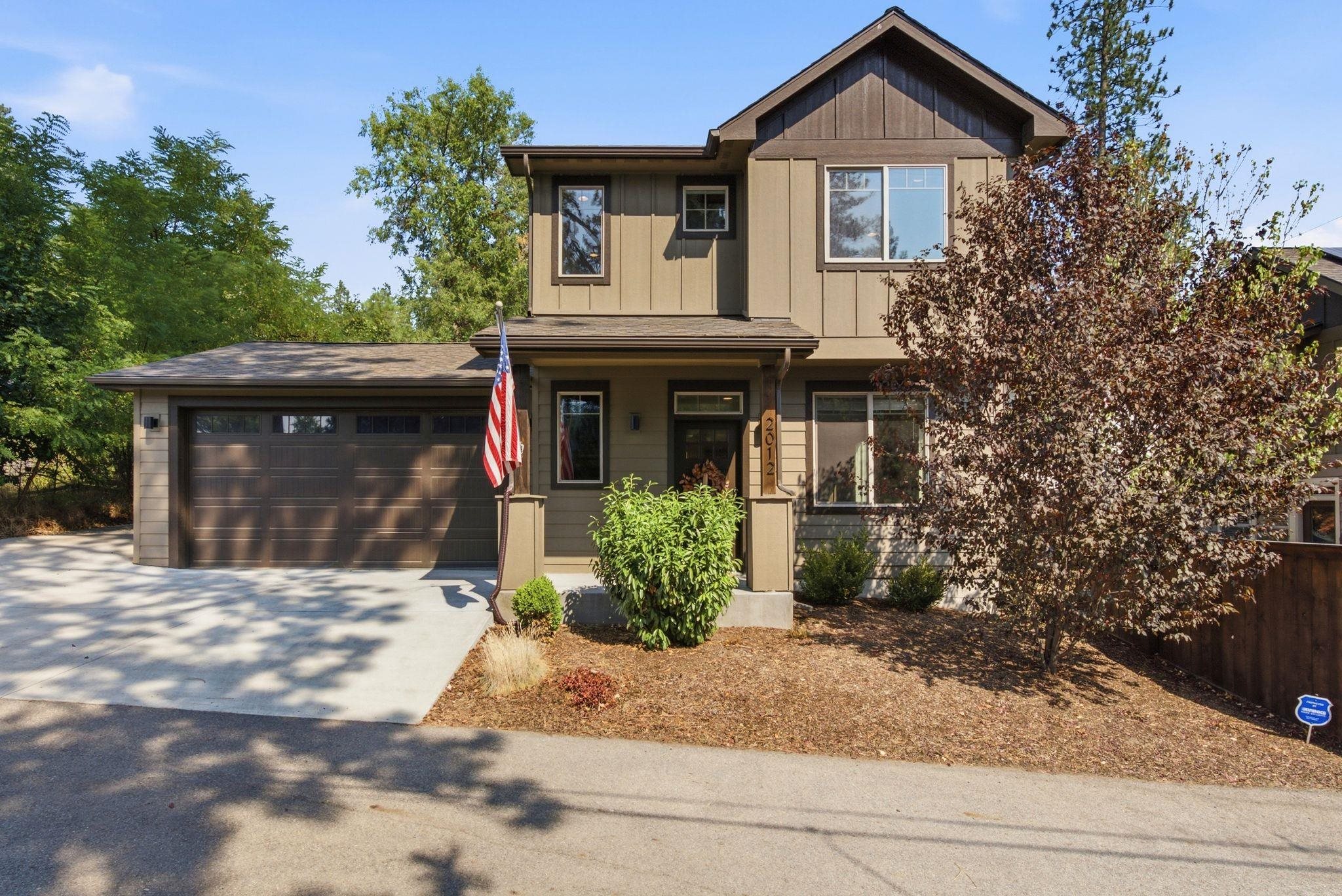 2012 W 15th Ave - Photo 1