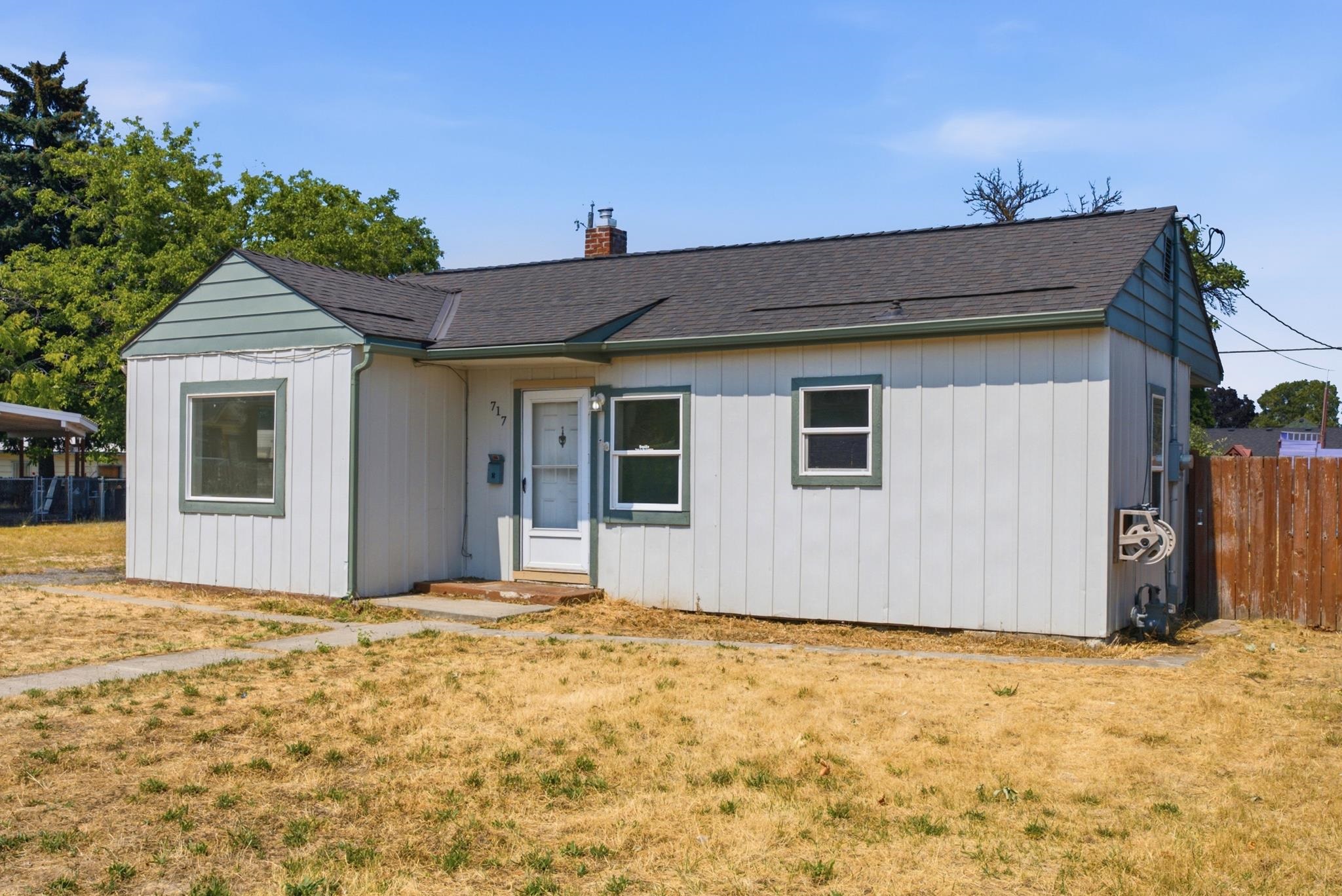 717 E Wabash Ave - Photo 4