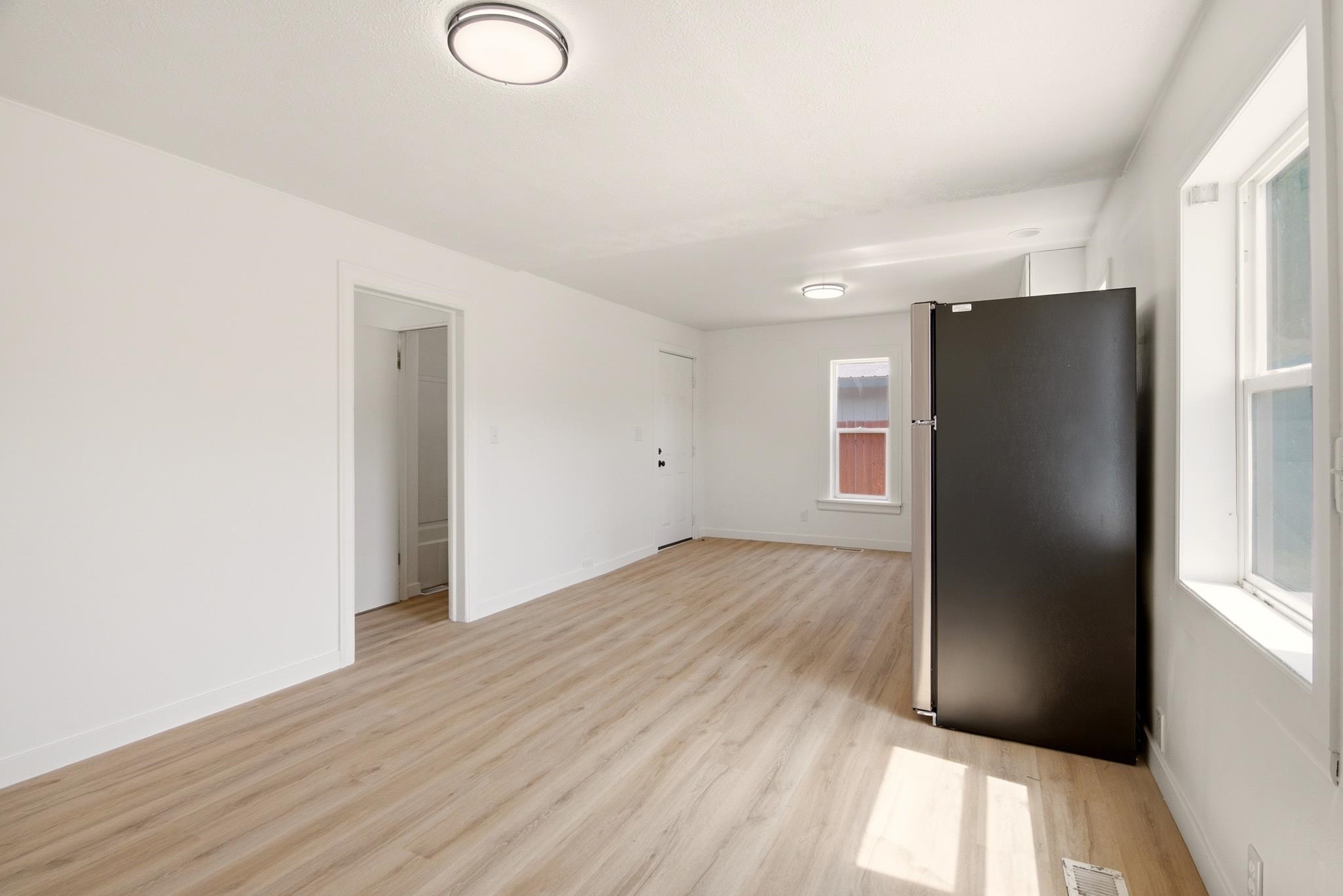 717 E Wabash Ave - Photo 6