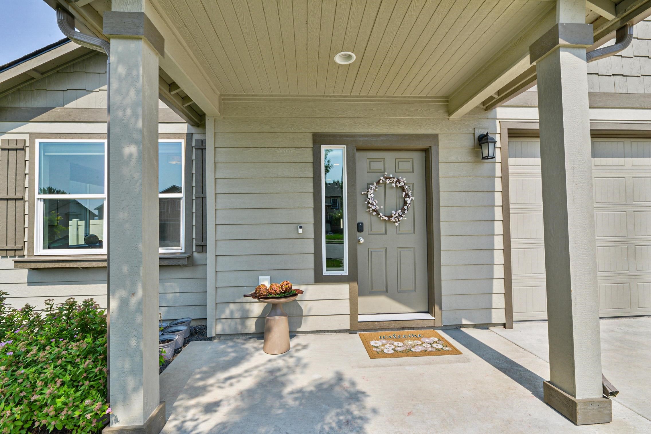 15001 E Crown Ave - Photo 2