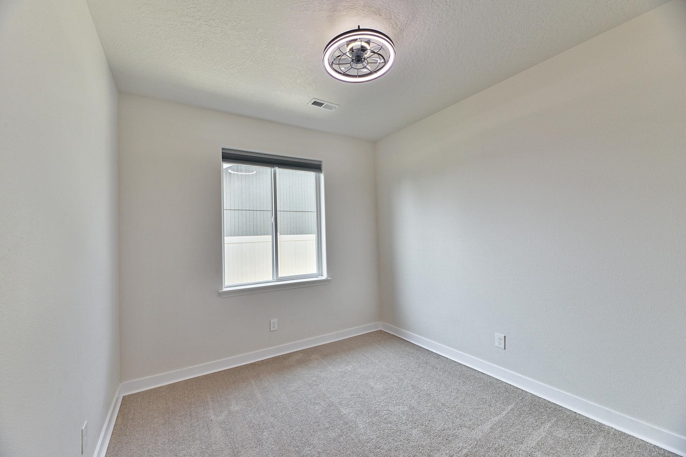 15001 E Crown Ave - Photo 20