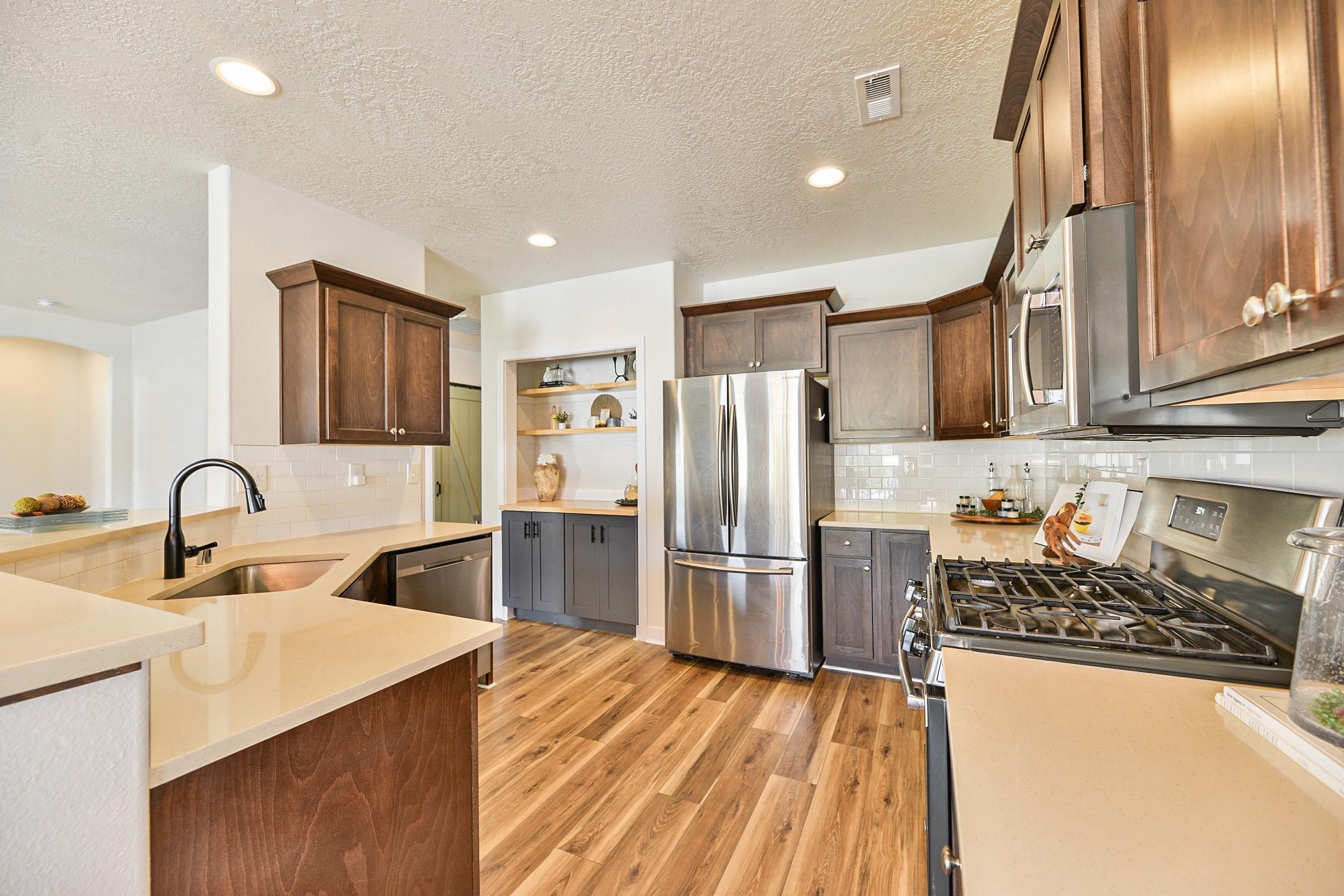 15001 E Crown Ave - Photo 7