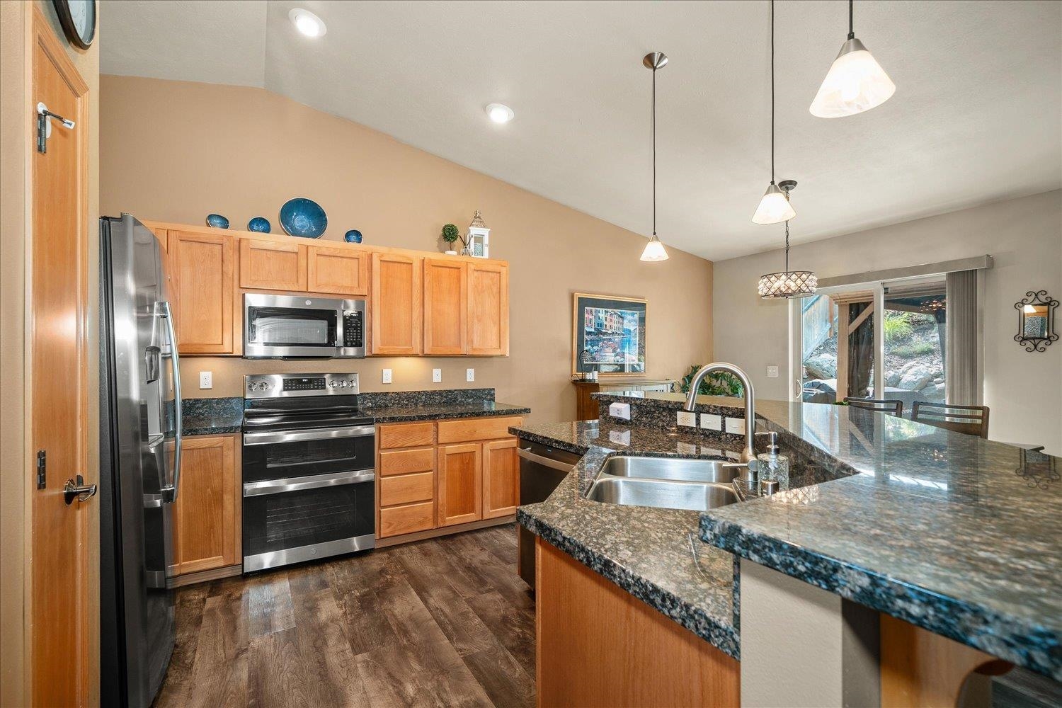 4912 E 15th Ave - Photo 6