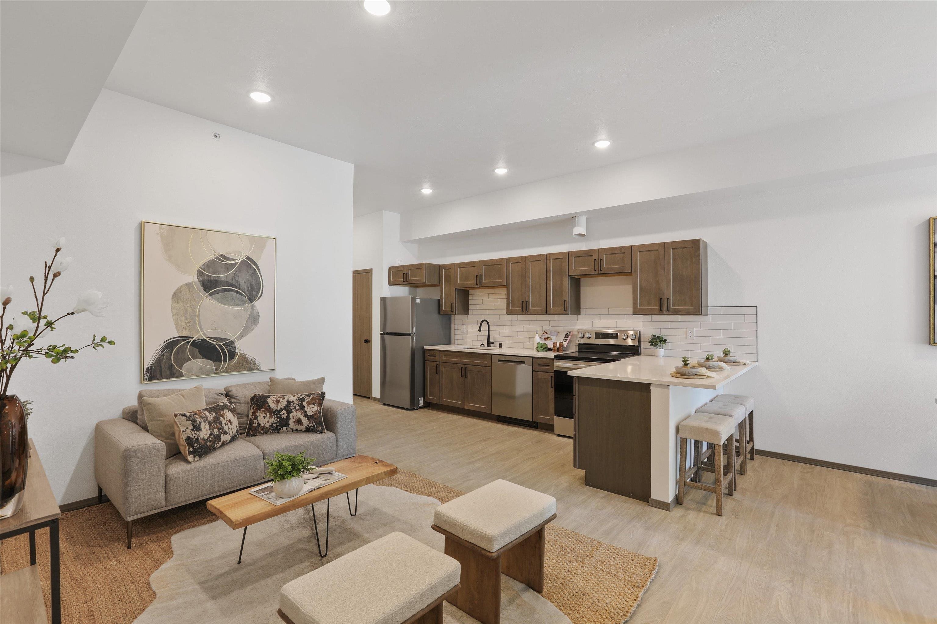 11802 E Main Ave - Photo 2