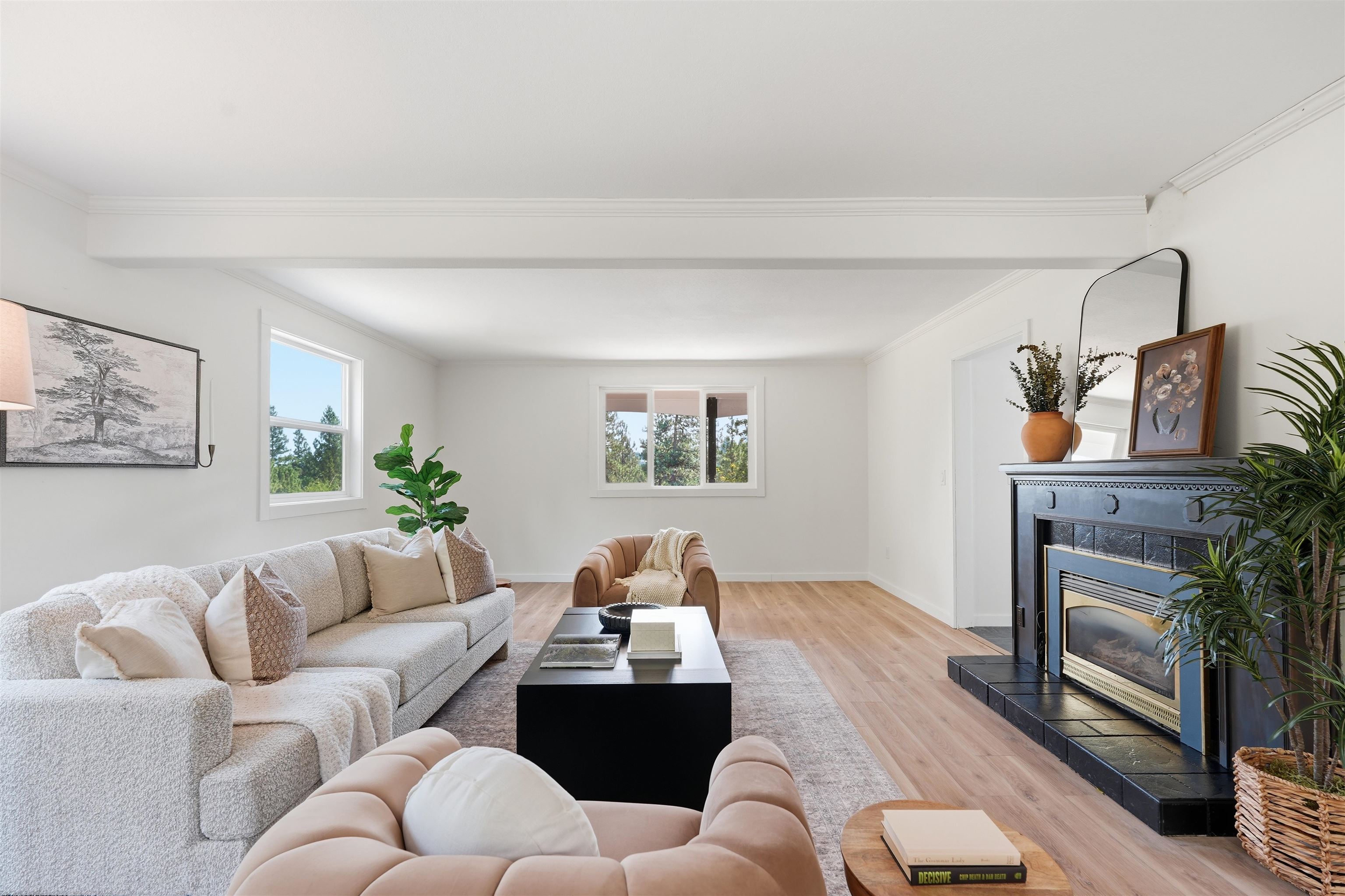 3660 W Rosamond Ave - Photo 15