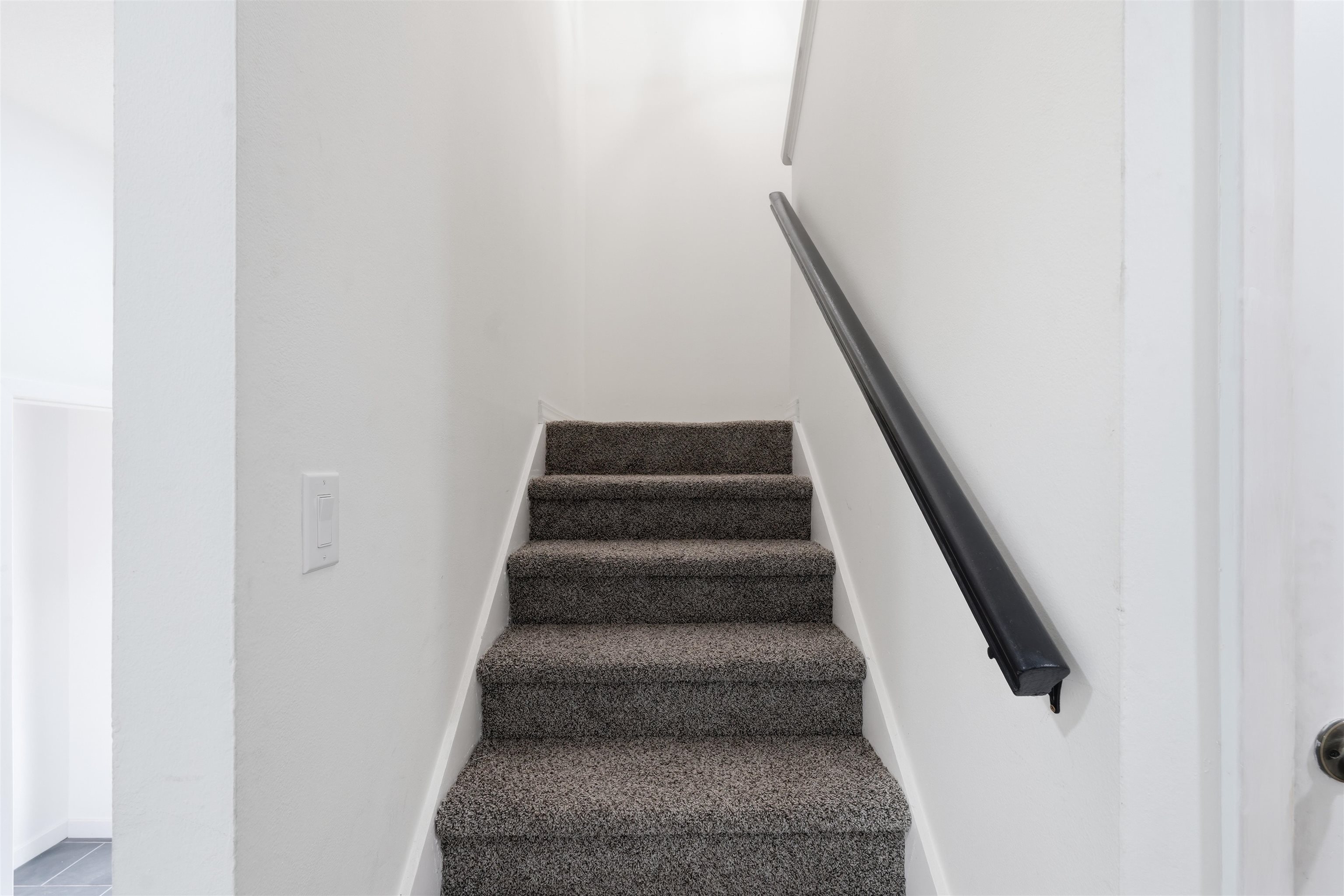 3660 W Rosamond Ave - Photo 19