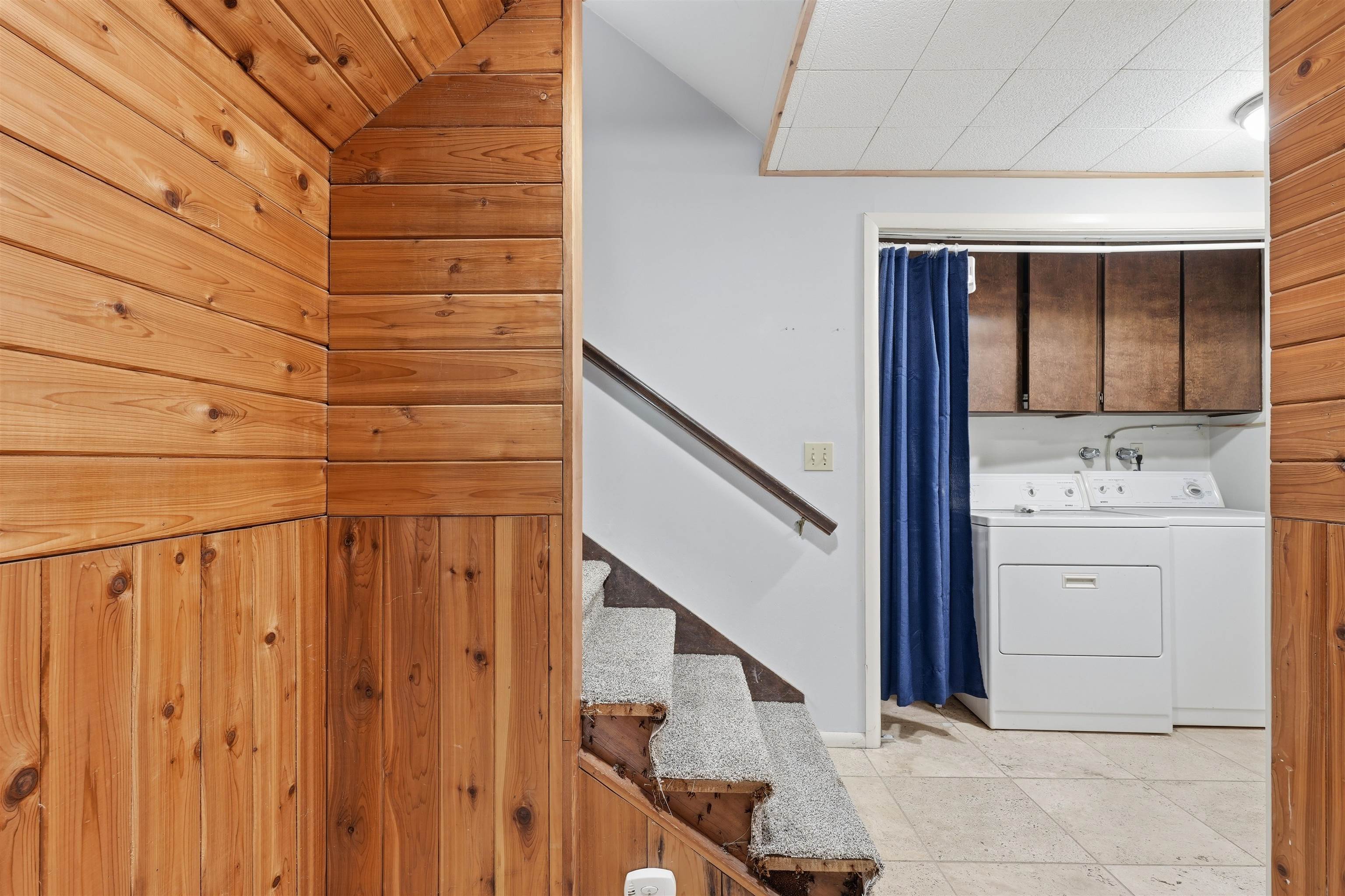 3660 W Rosamond Ave - Photo 32