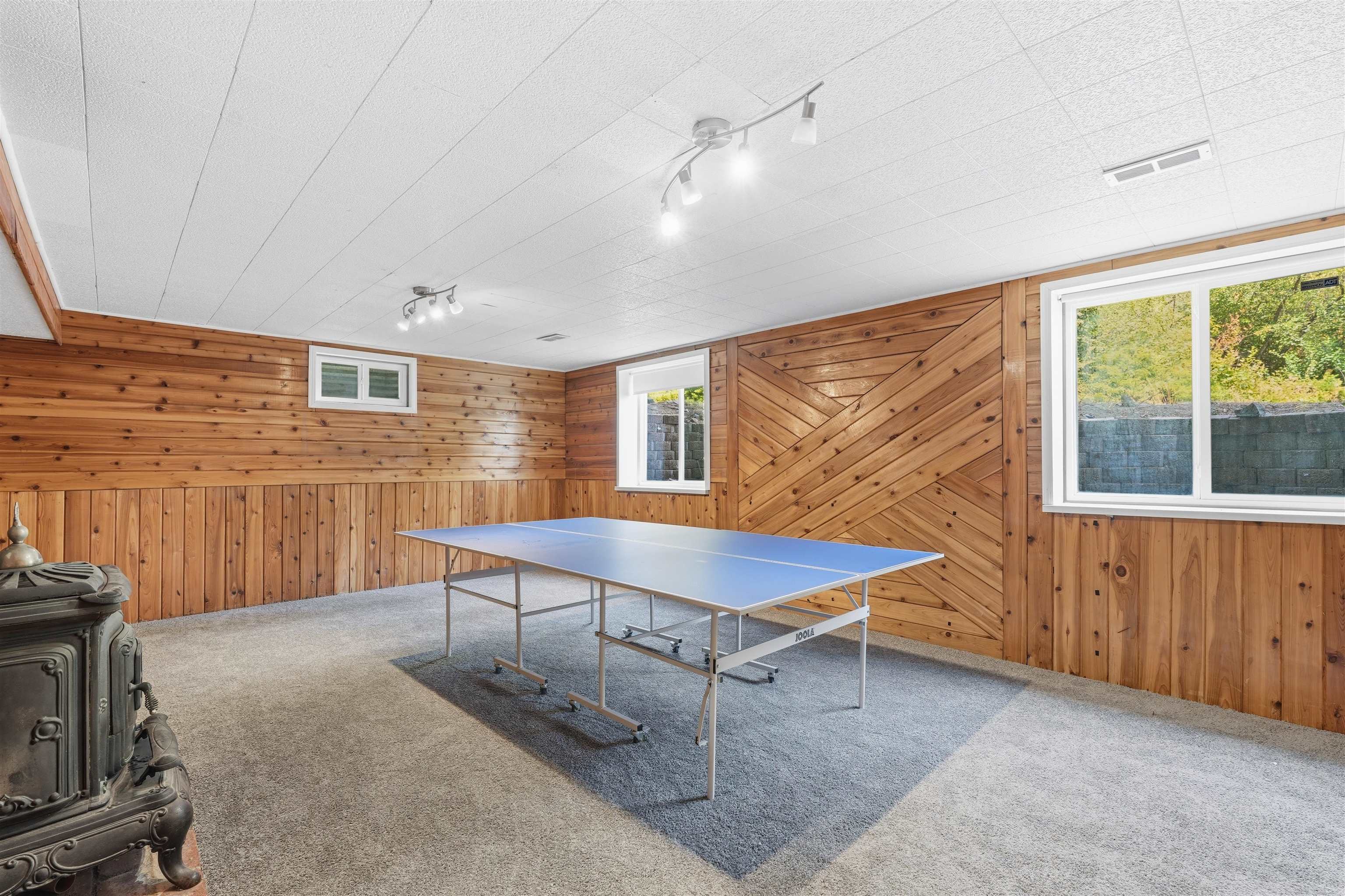 3660 W Rosamond Ave - Photo 35