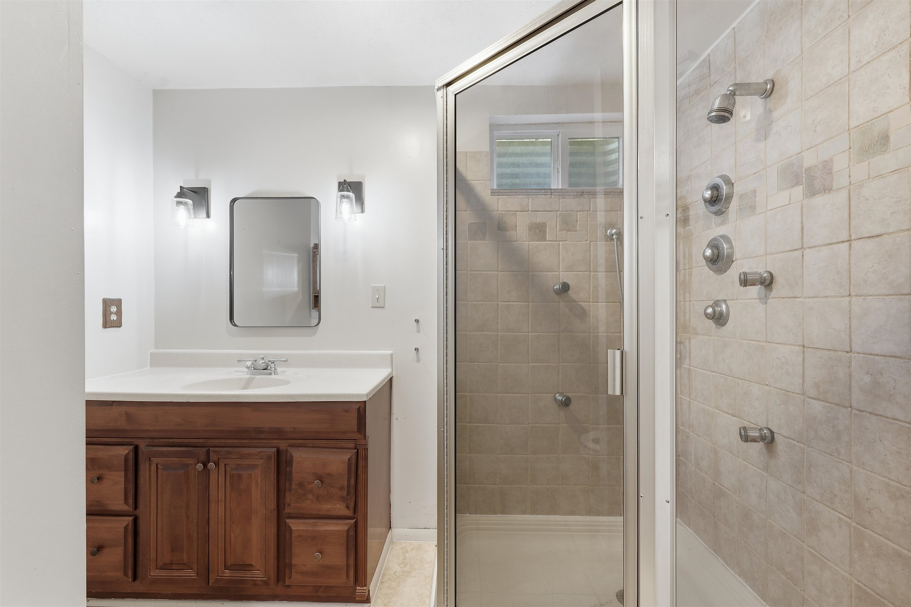 3660 W Rosamond Ave - Photo 38