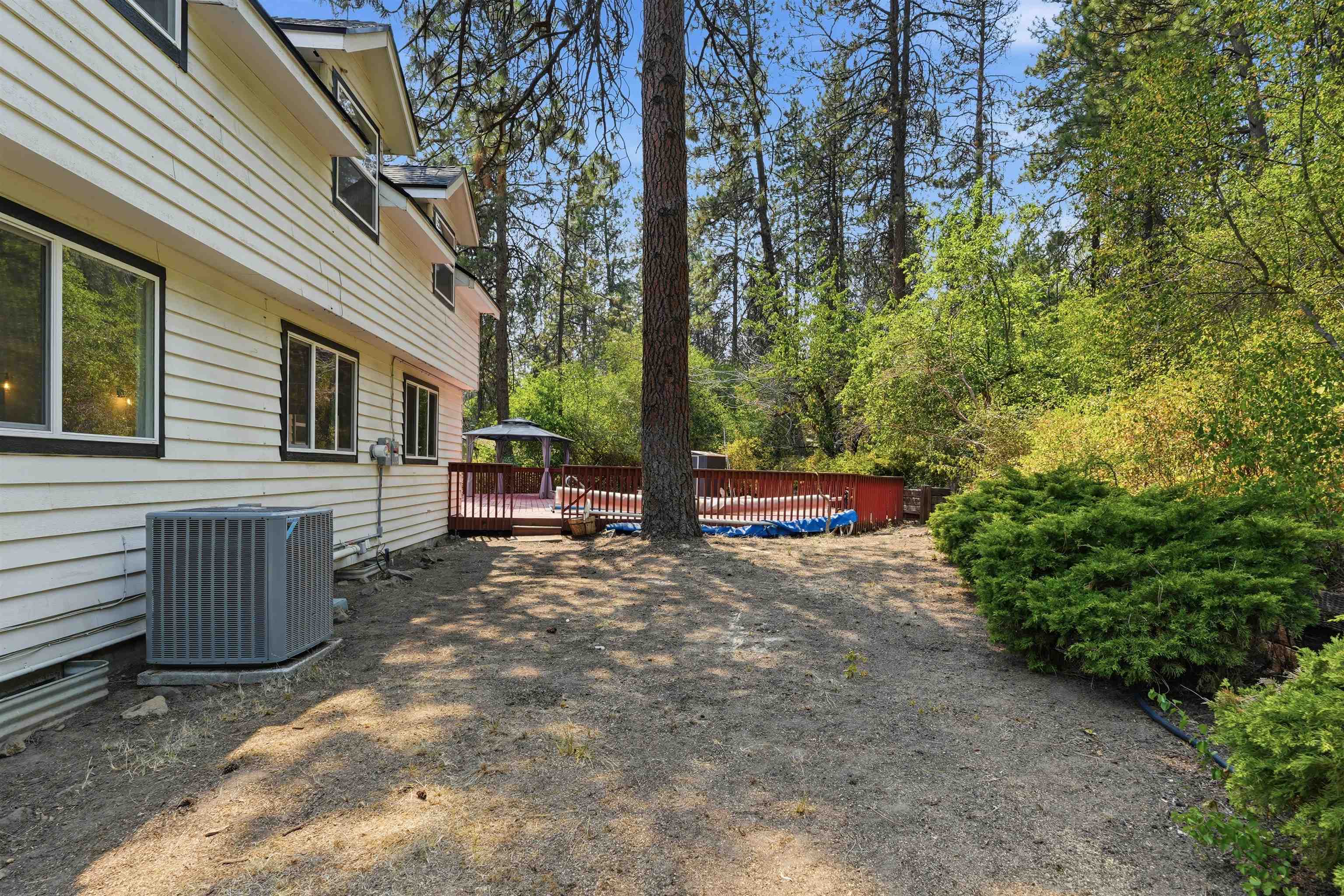 3660 W Rosamond Ave - Photo 49