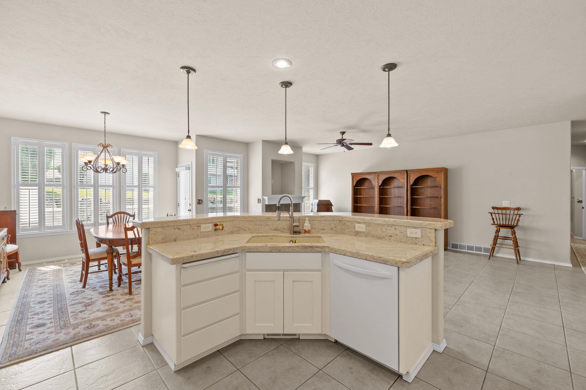 4422 E North Glenngrae Ln - Photo 13