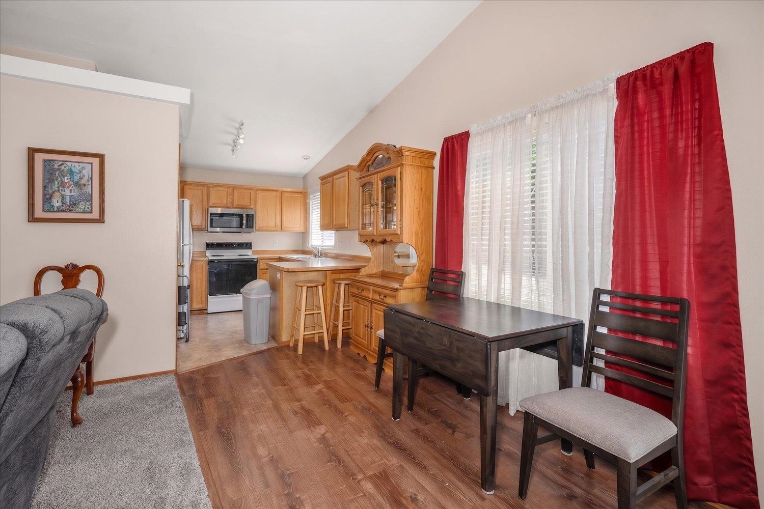 23008 E Remington Ln - Photo 5