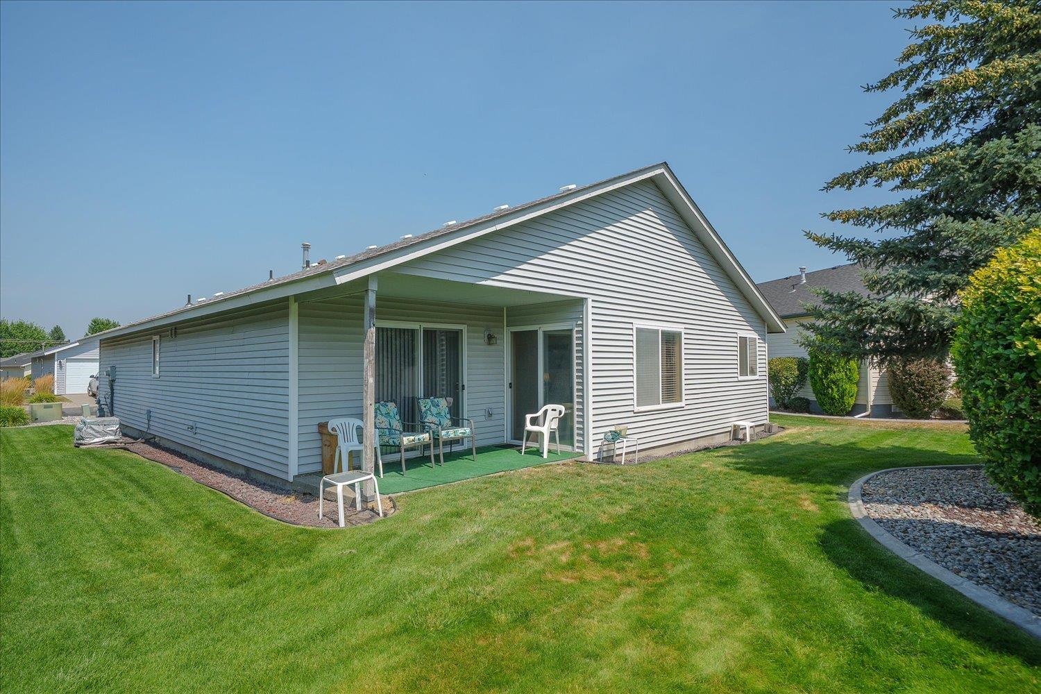 23008 E Remington Ln - Photo 15