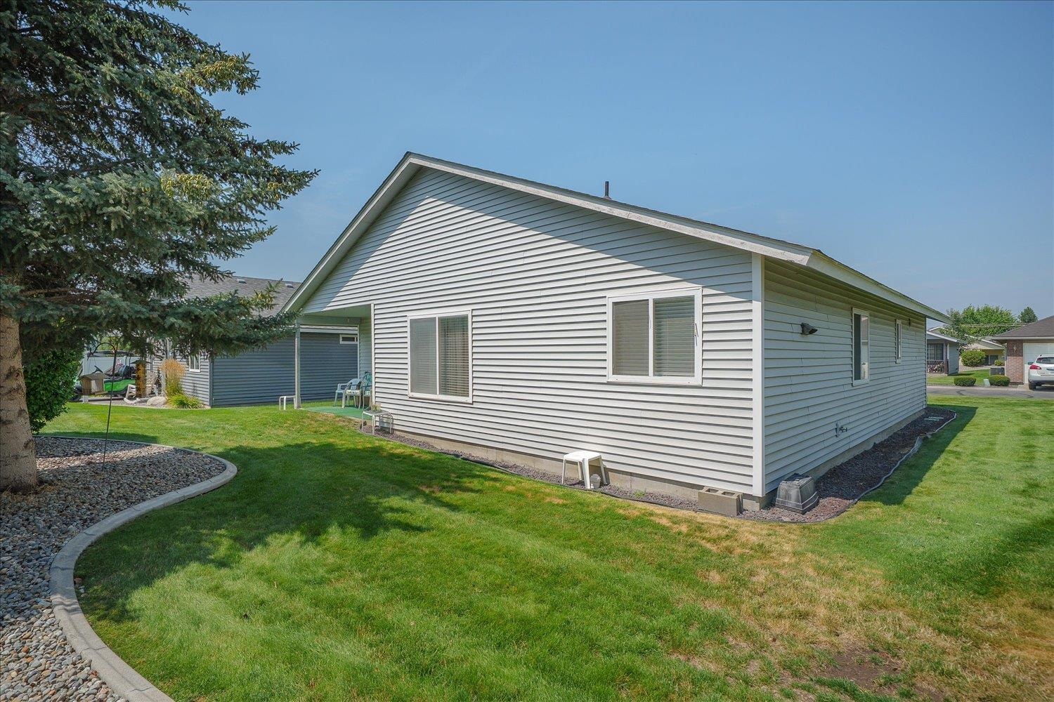 23008 E Remington Ln - Photo 16