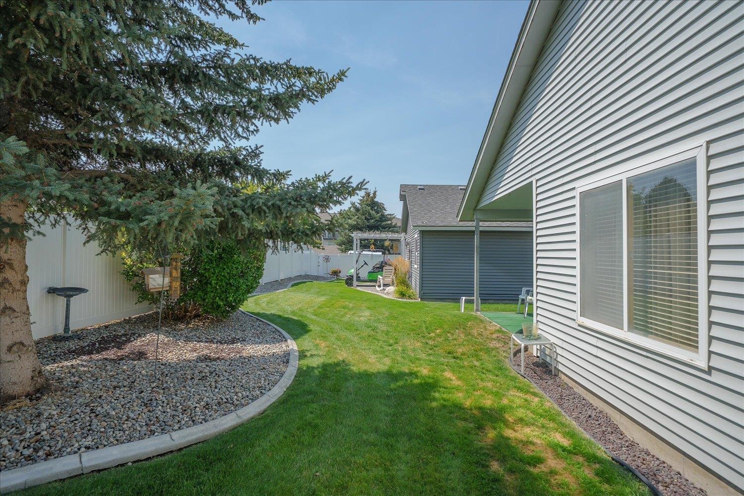 23008 E Remington Ln - Photo 17