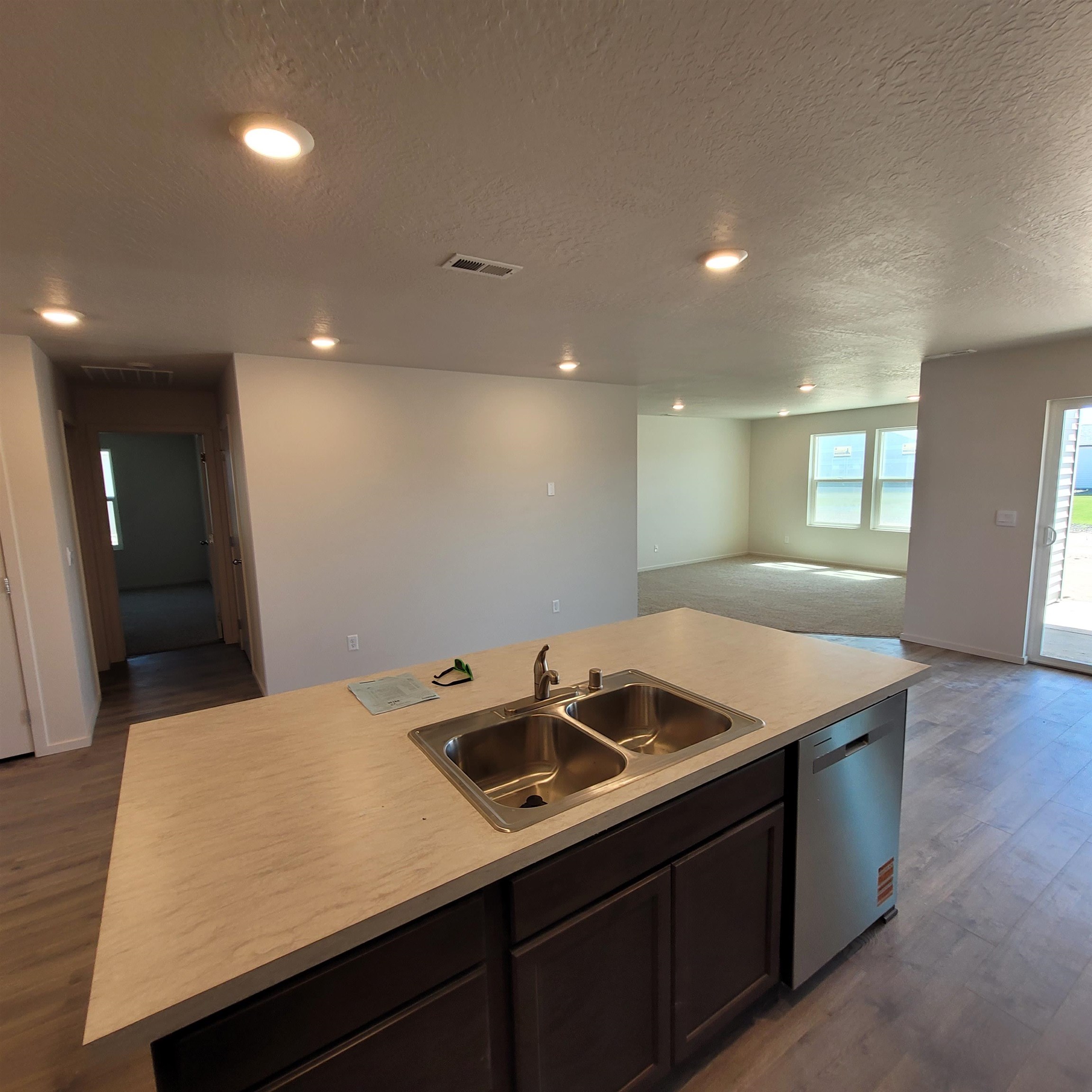 1517 E A St - Photo 8