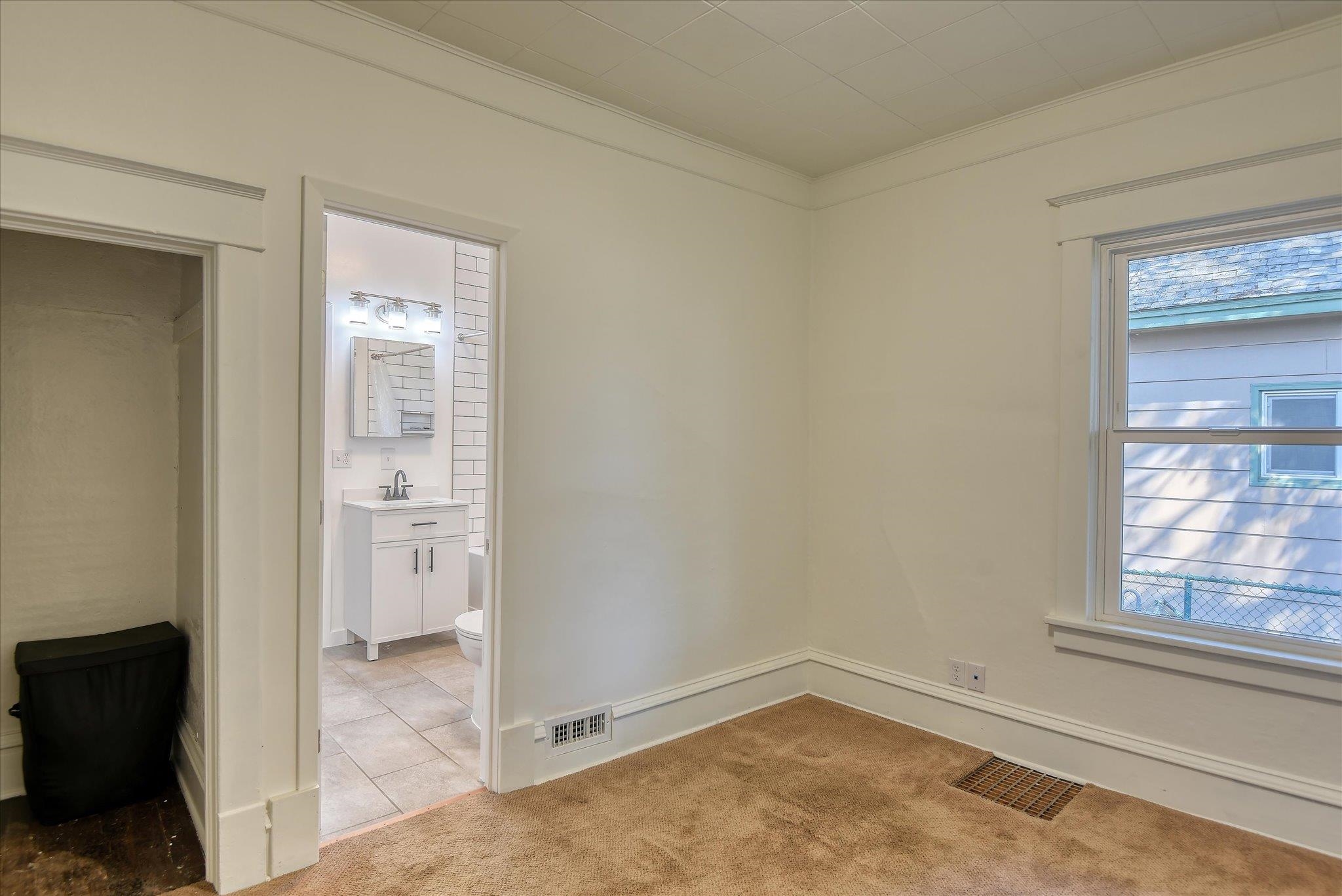 1917 W Mansfield Ave - Photo 16