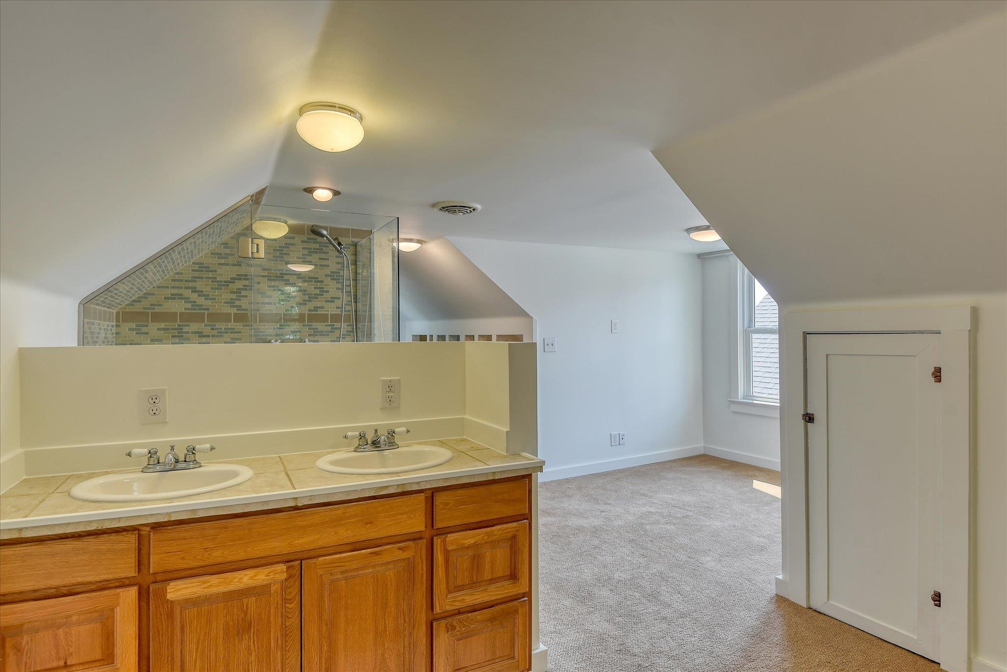 1917 W Mansfield Ave - Photo 22