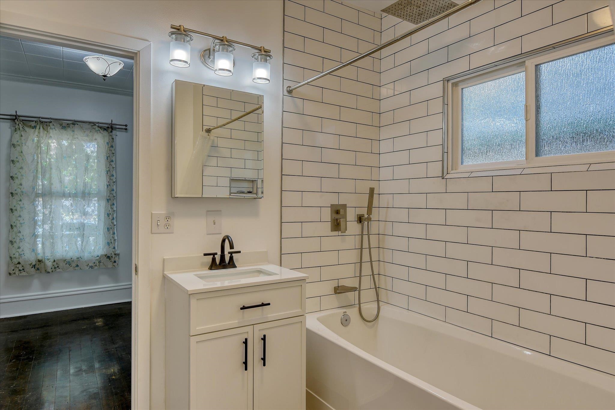 1917 W Mansfield Ave - Photo 23