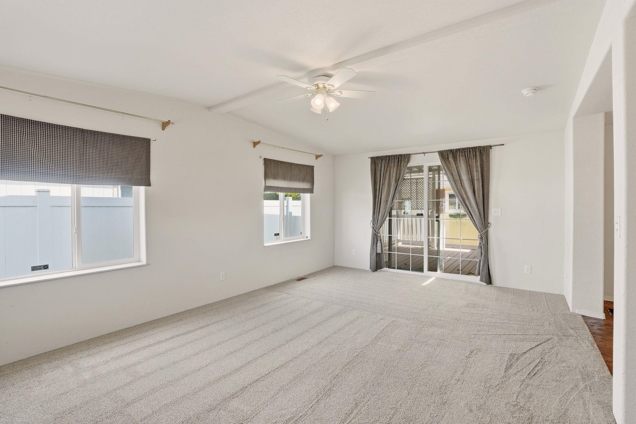 1604 N Hodges Ln - Photo 6