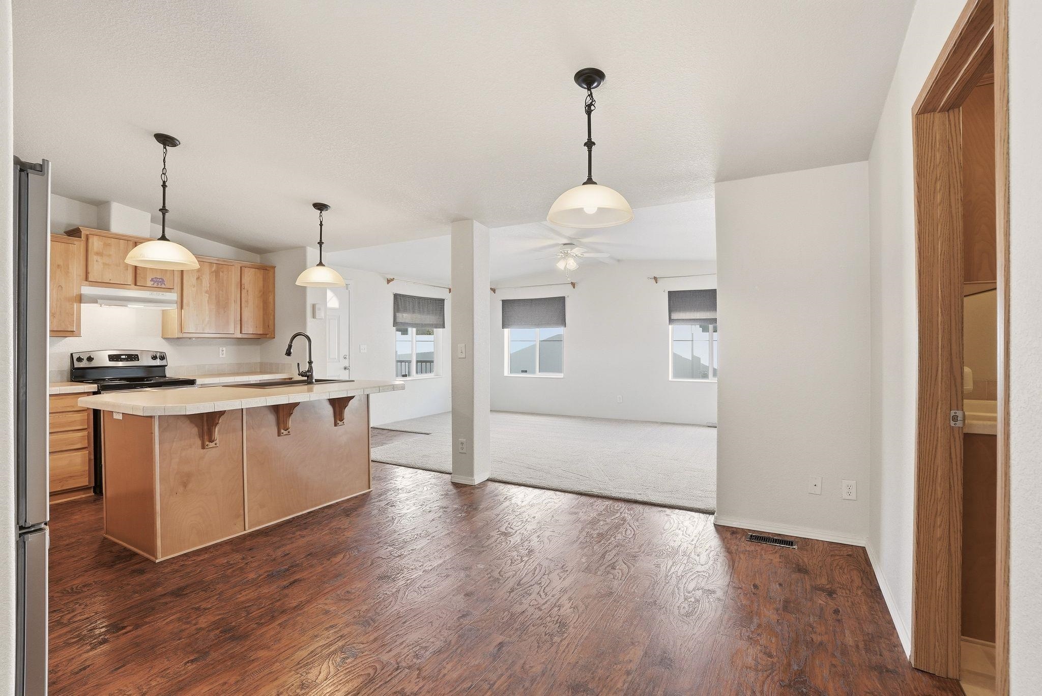 1604 N Hodges Ln - Photo 11