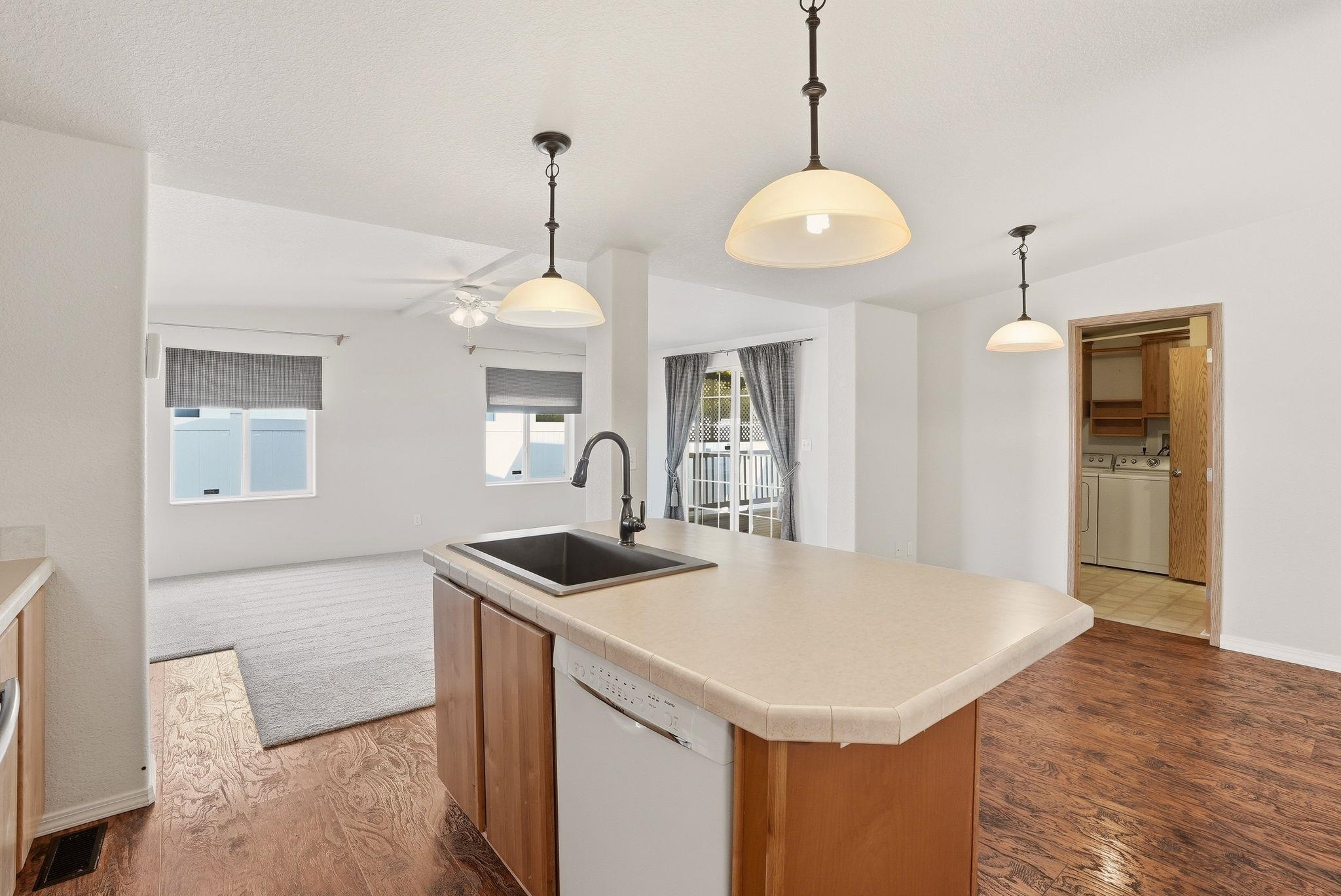 1604 N Hodges Ln - Photo 16