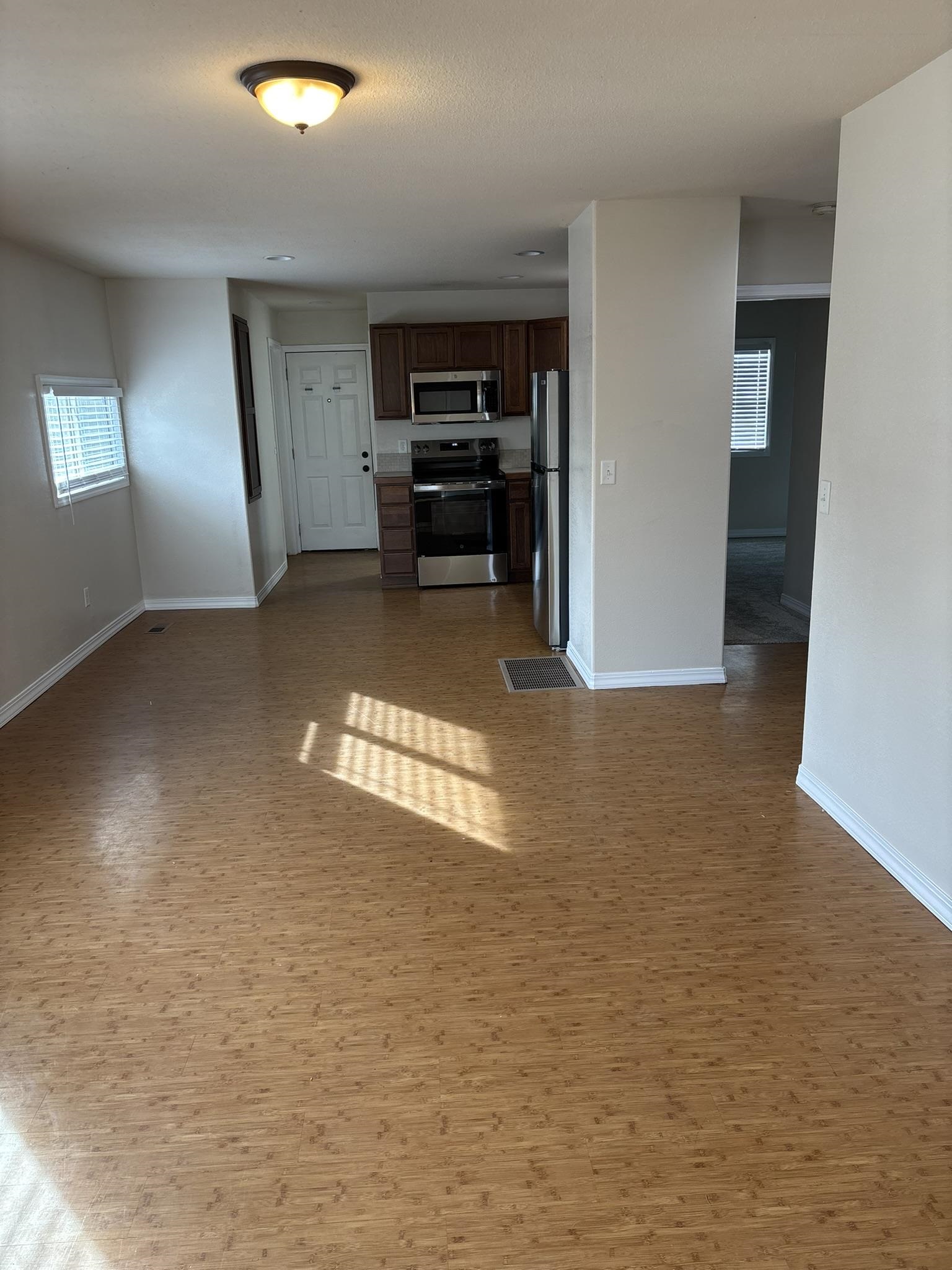 708 E Providence Ave - Photo 5