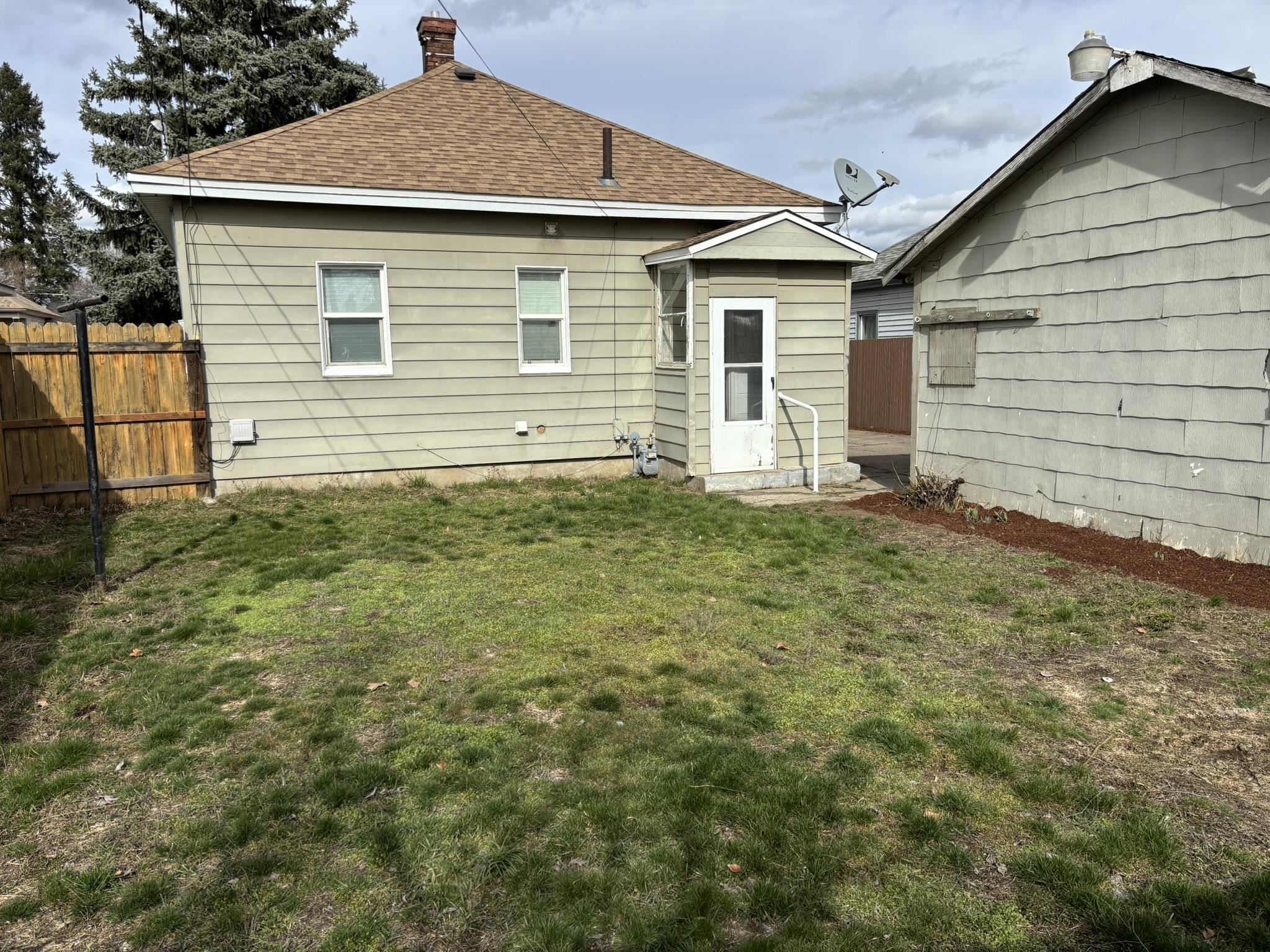708 E Providence Ave - Photo 13