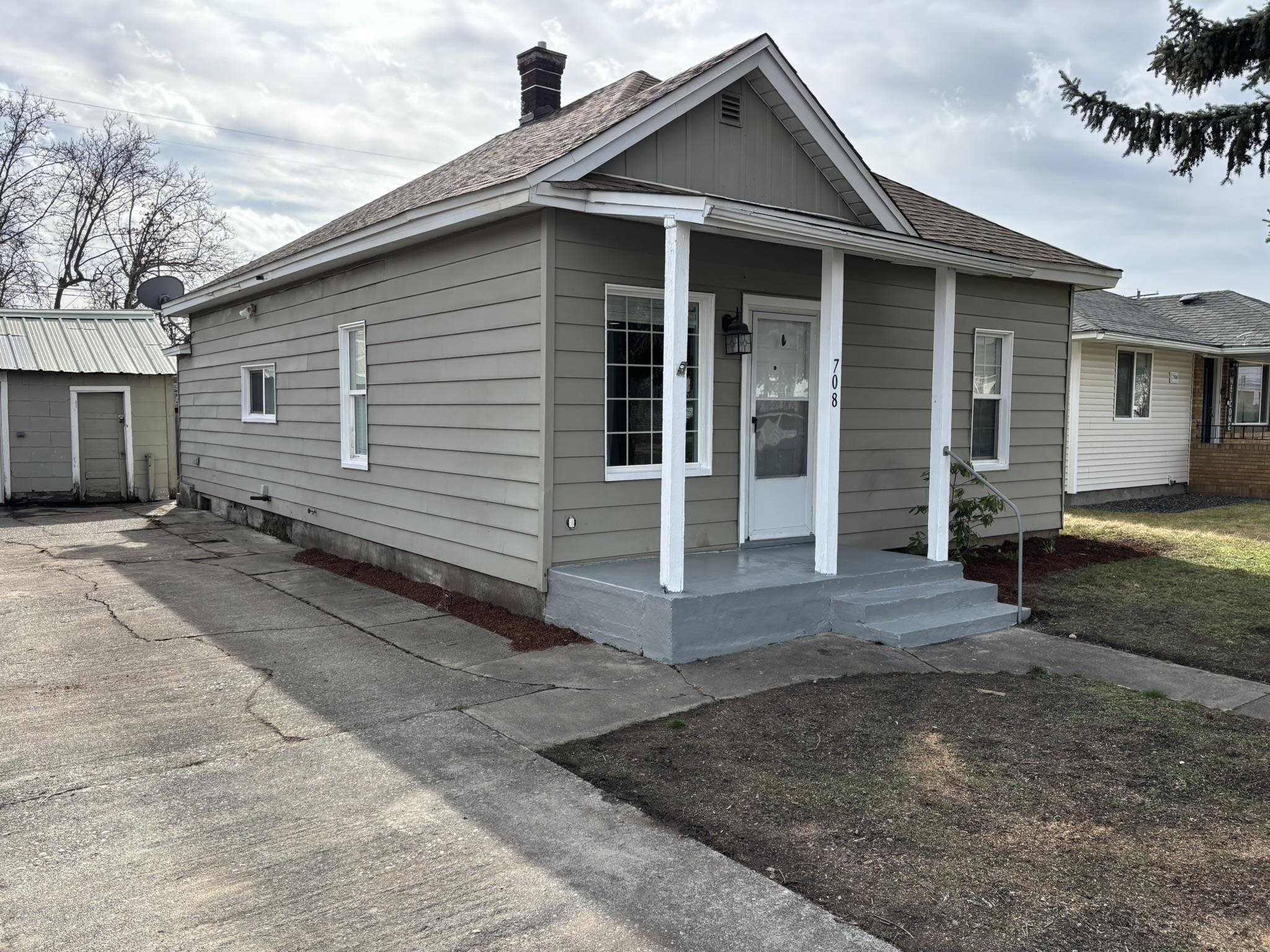 708 E Providence Ave - Photo 16