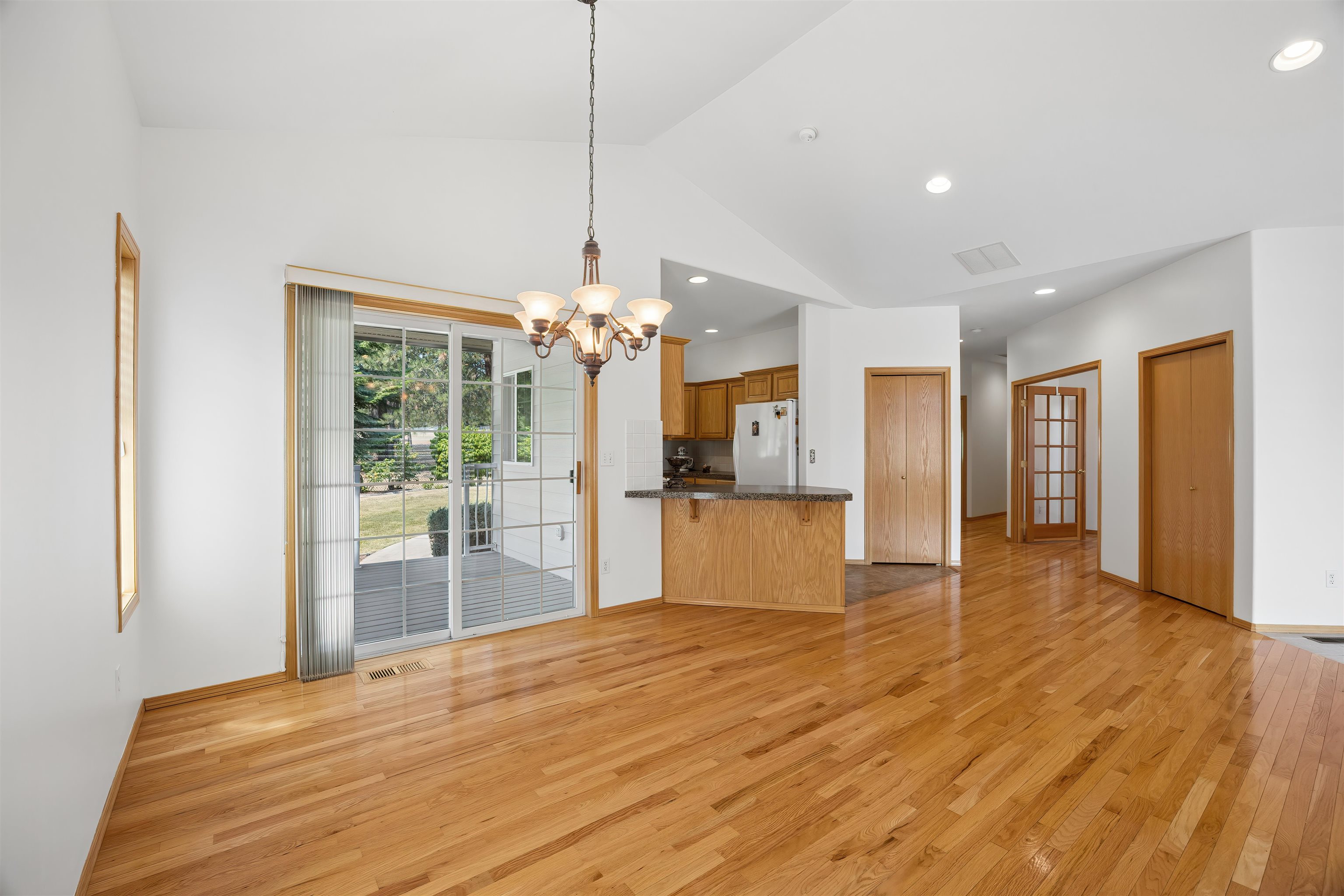 7015 N East Bluff Ct - Photo 16