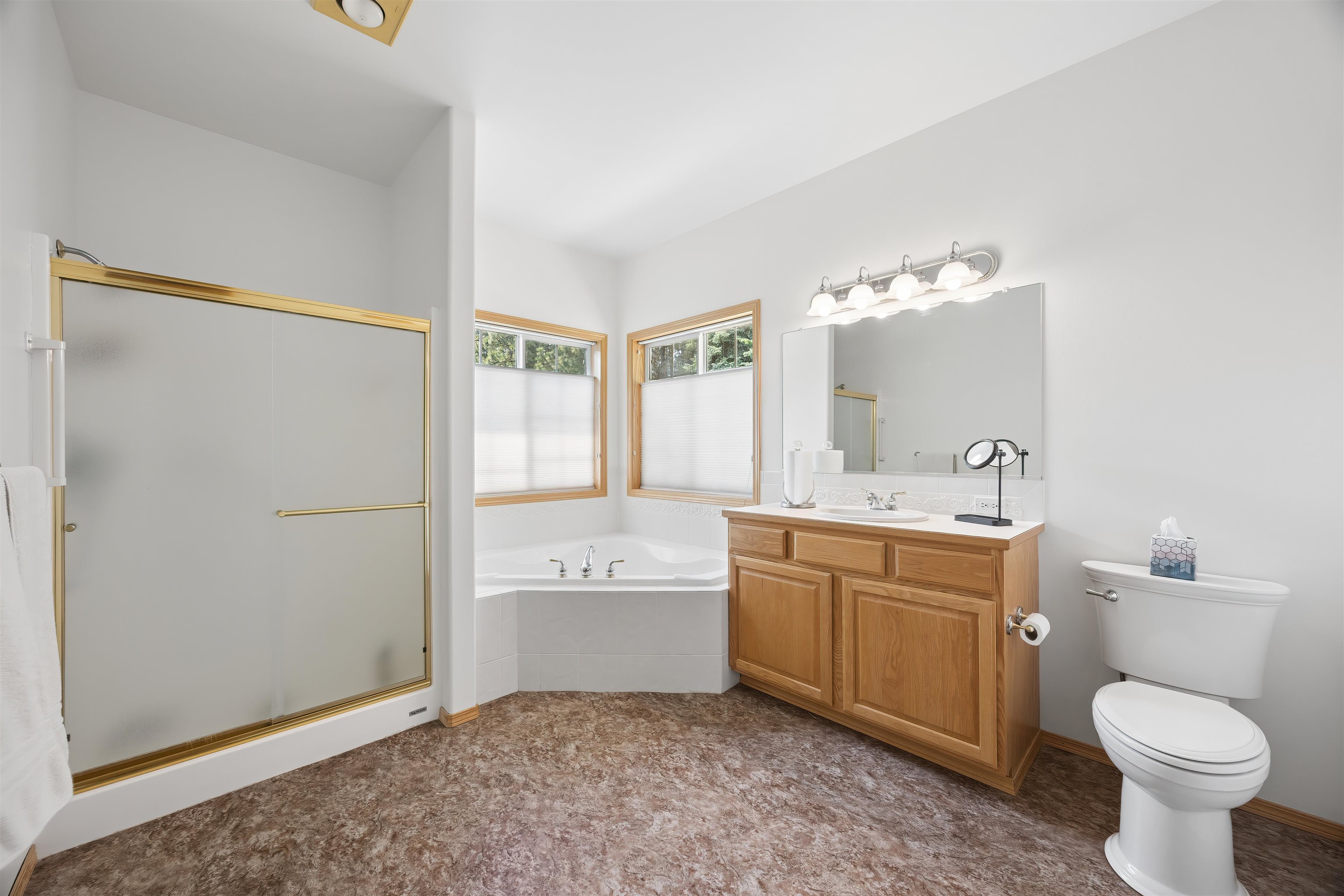 7015 N East Bluff Ct - Photo 27