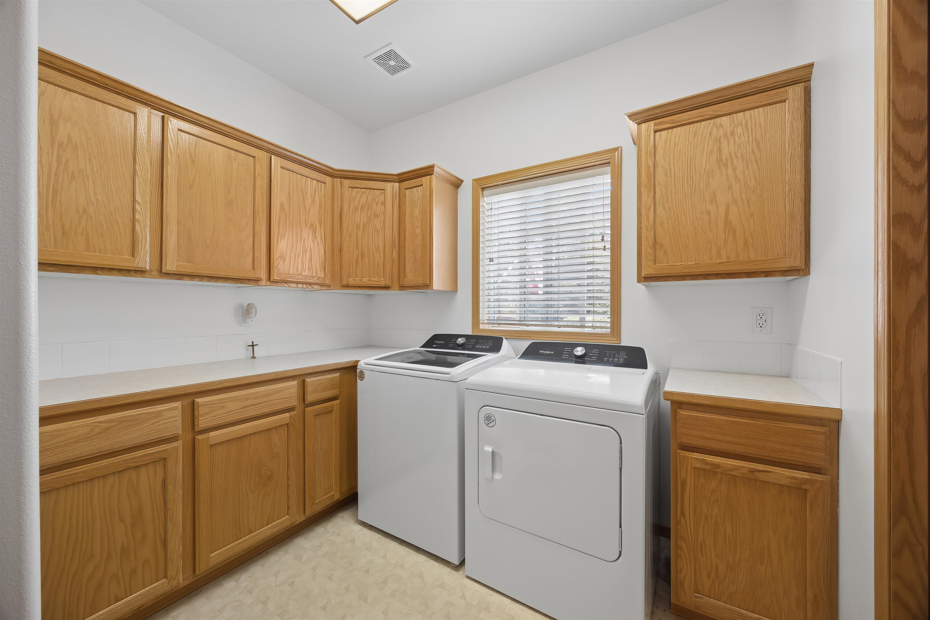 7015 N East Bluff Ct - Photo 33