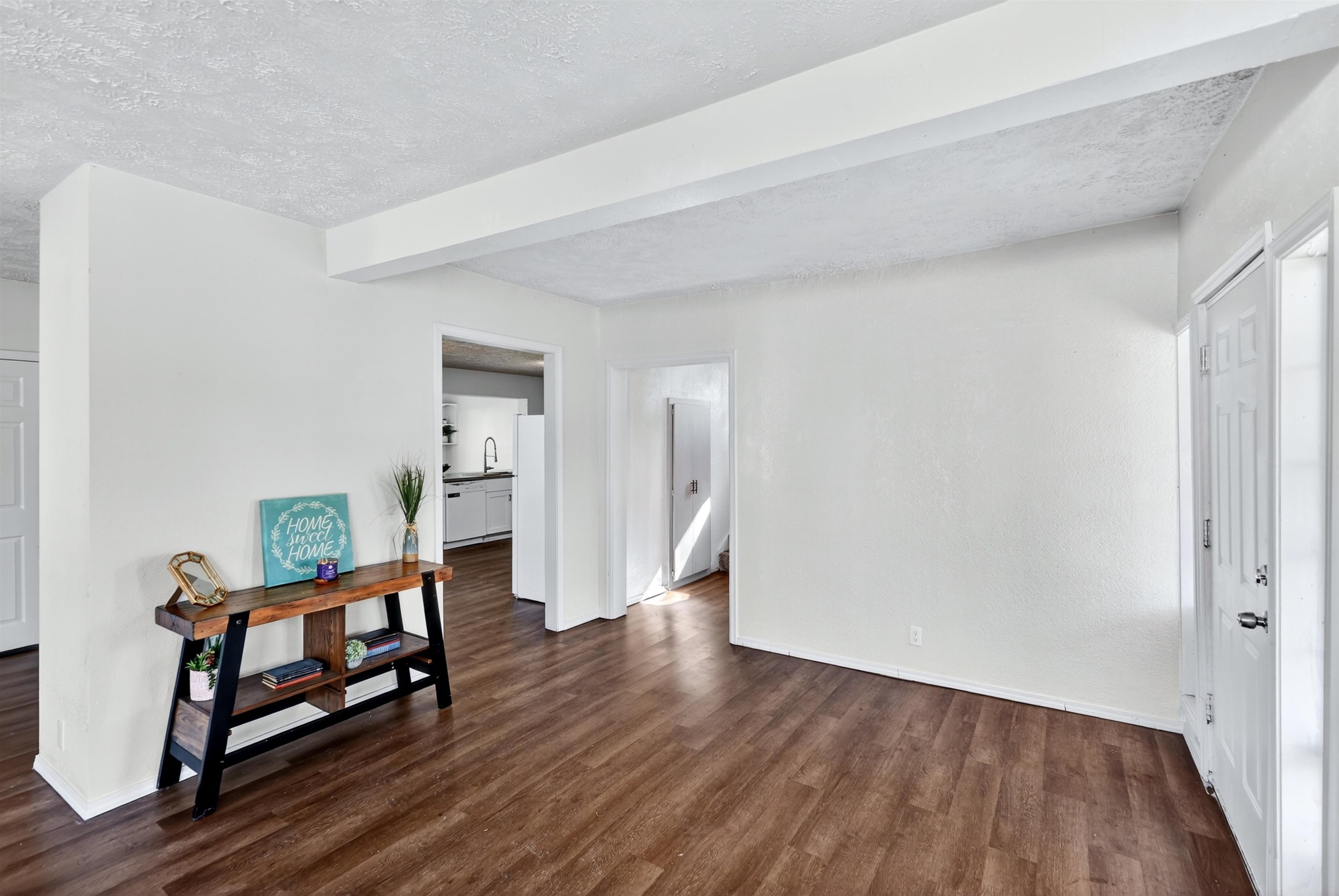 1203 E Broad Ave - Photo 15