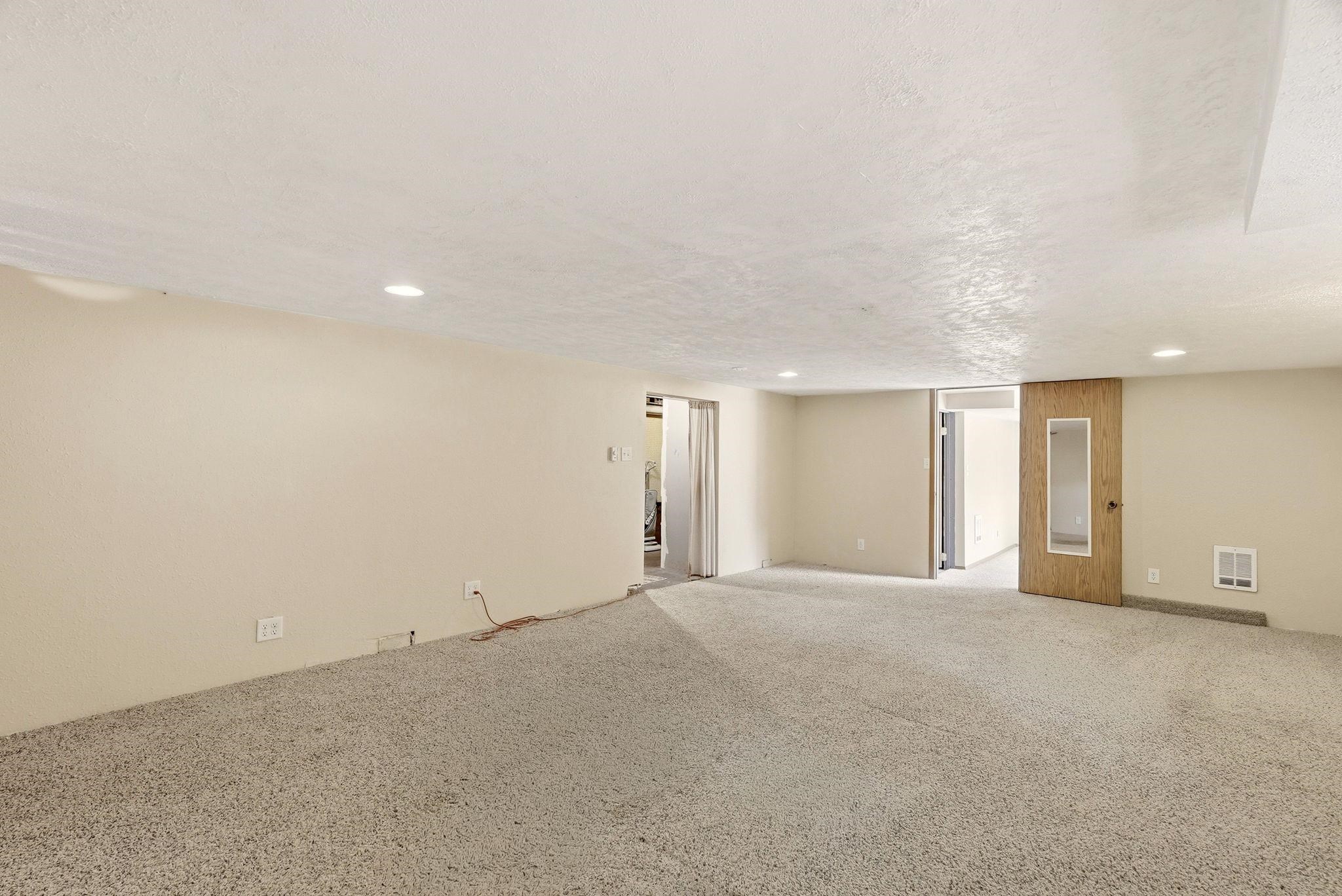 1018 E Sharp Ave - Photo 27