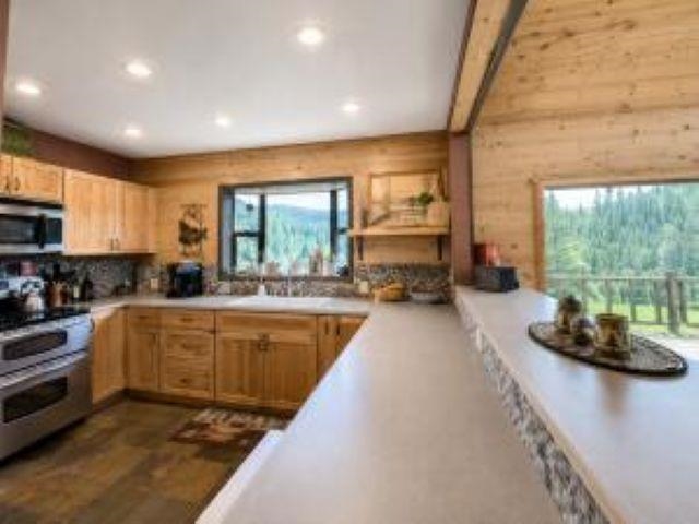 1258 PINGSTON CREEK Rd - Photo 13