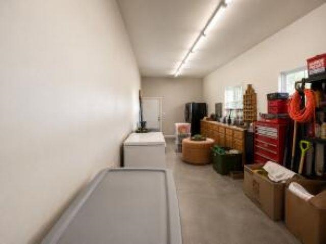 1258 PINGSTON CREEK Rd - Photo 39