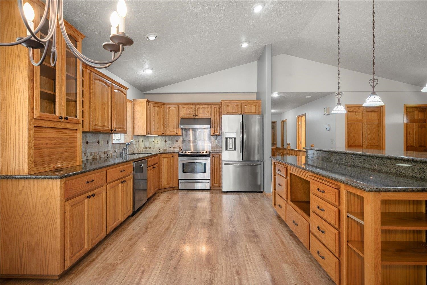 1110 S Brooks Rd - Photo 3