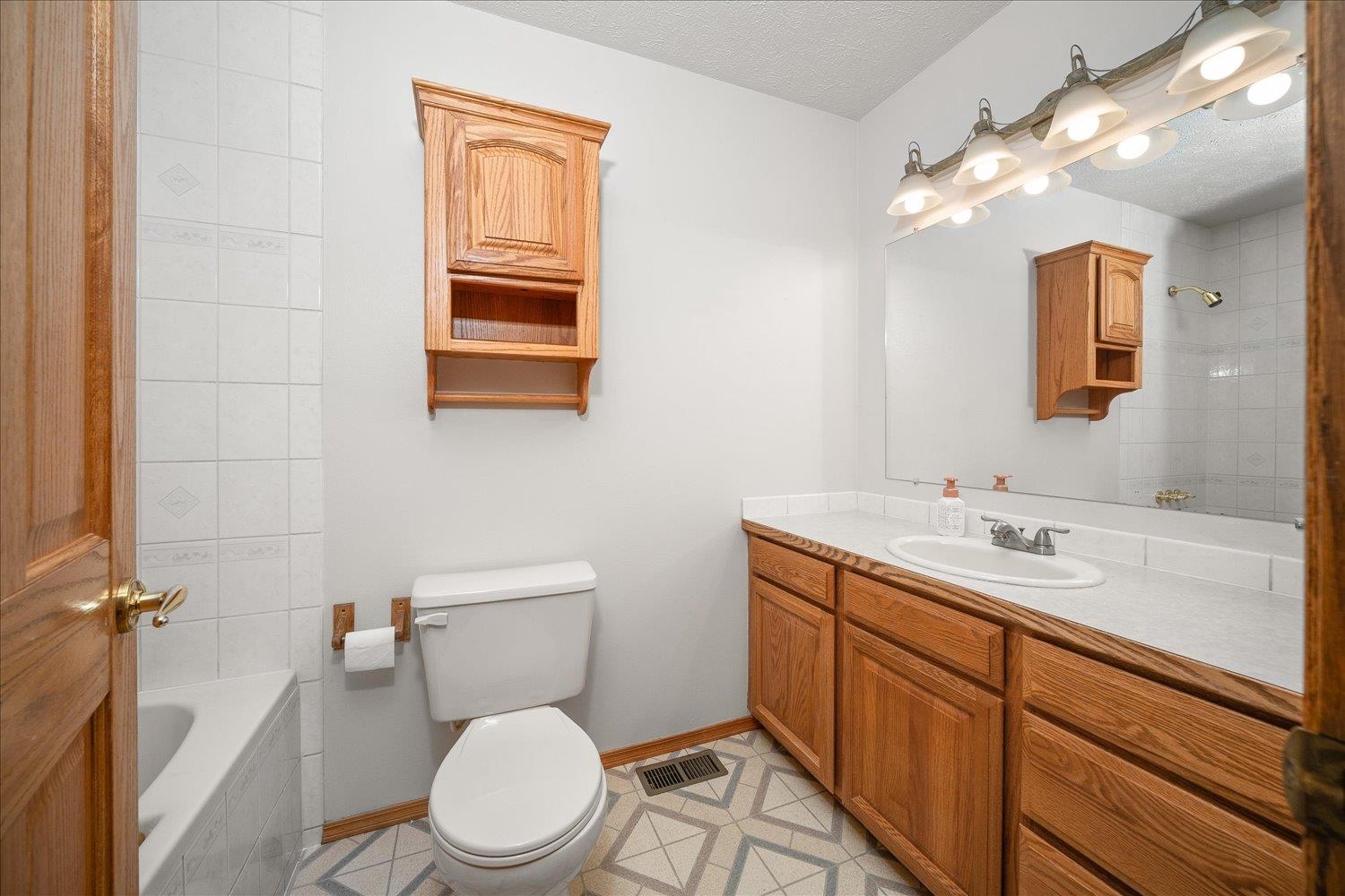 1110 S Brooks Rd - Photo 24