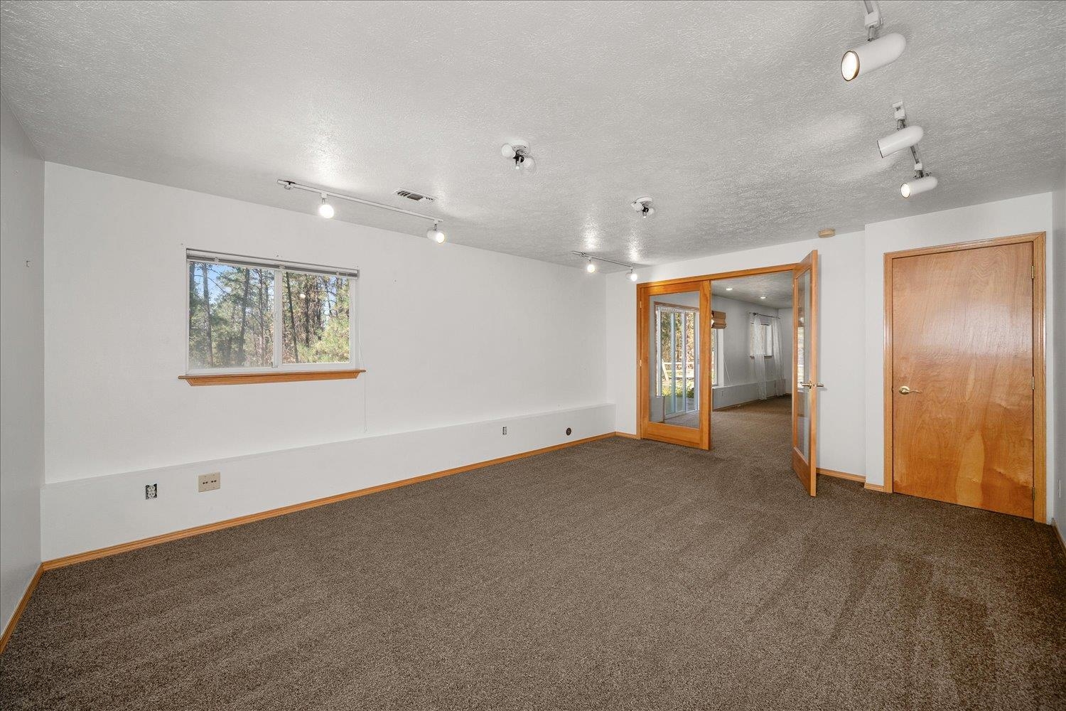 1110 S Brooks Rd - Photo 31